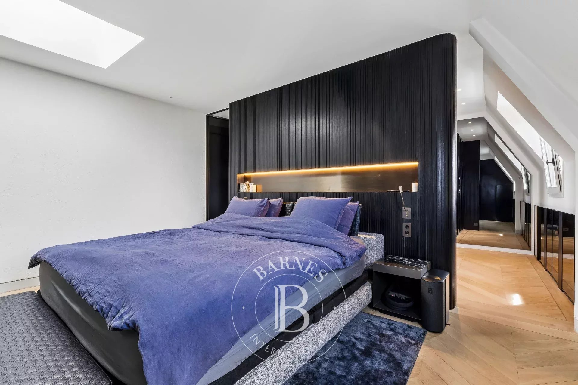 Paris  - Apartment 3 Bedrooms - picture 8