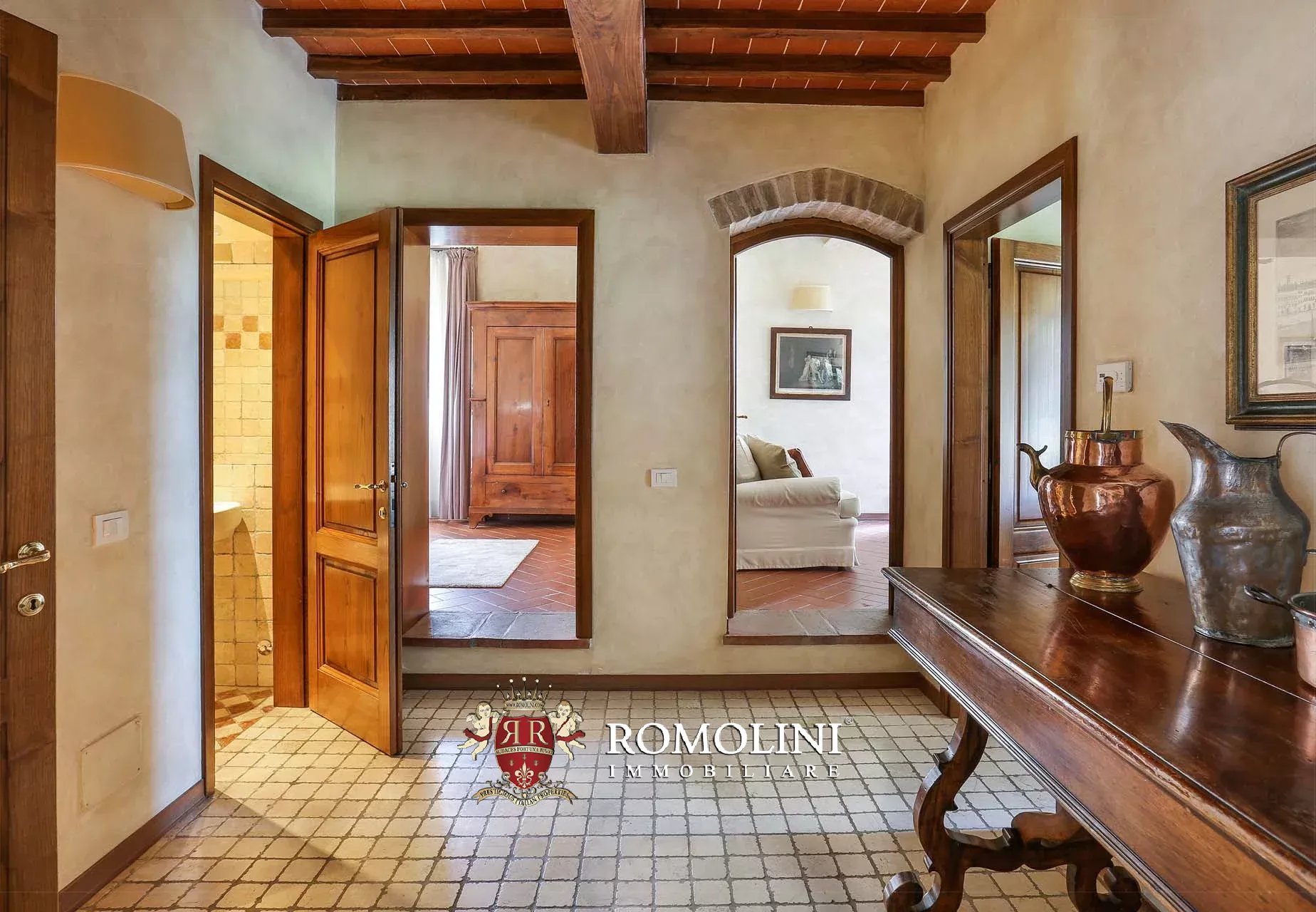 25 Bedroom Vineyard's Image 60