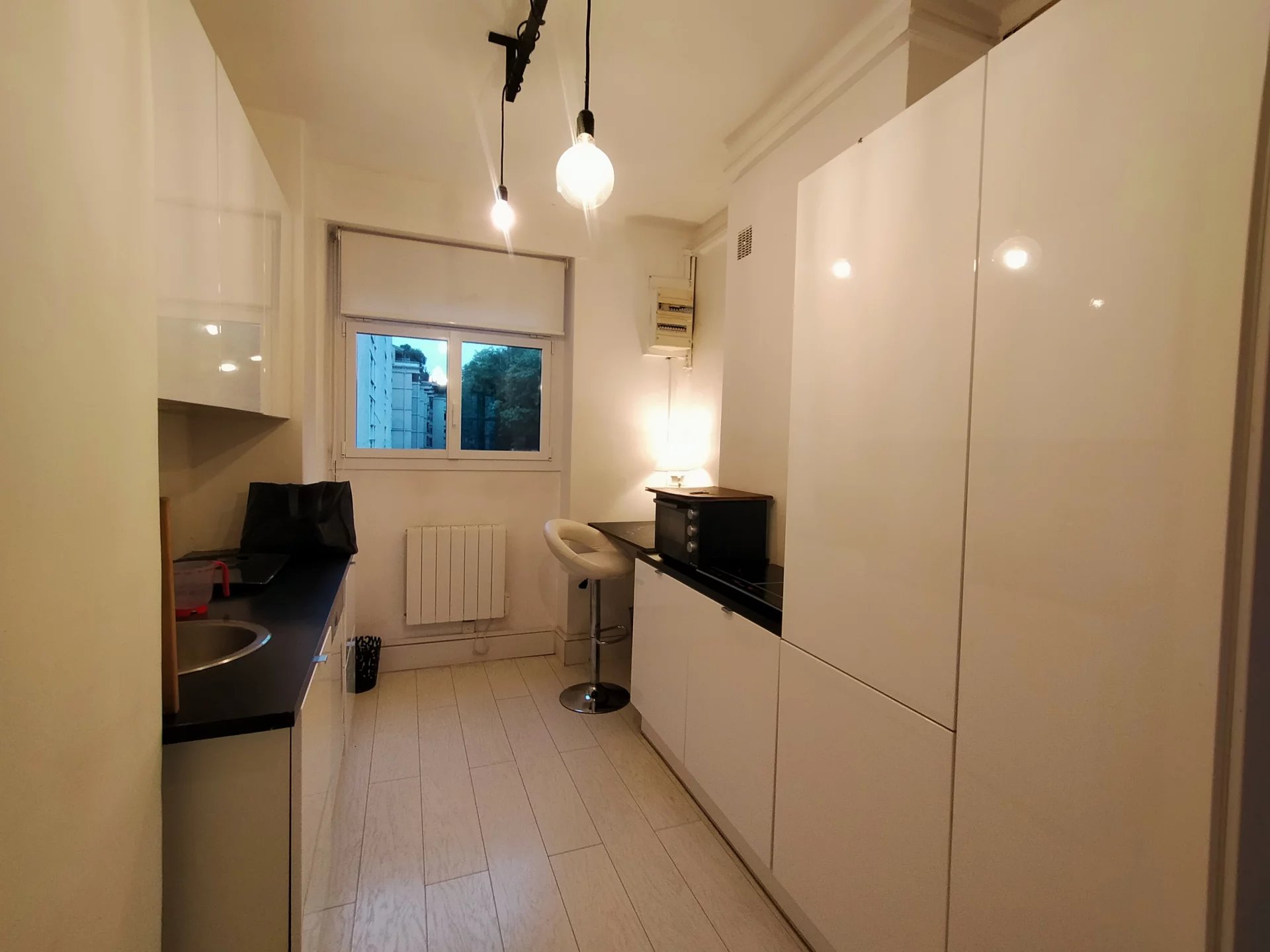 86215400 Location Lyon 4ème