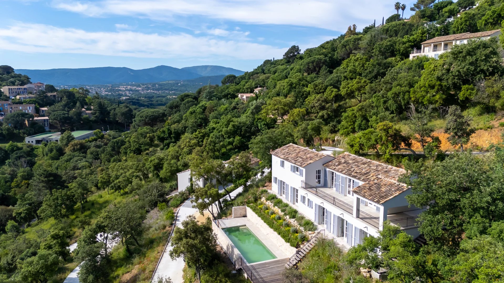 Agence immobilière de Ellington International