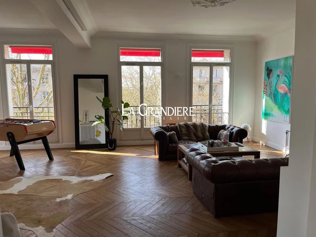 Location Appartement Paris 16ème