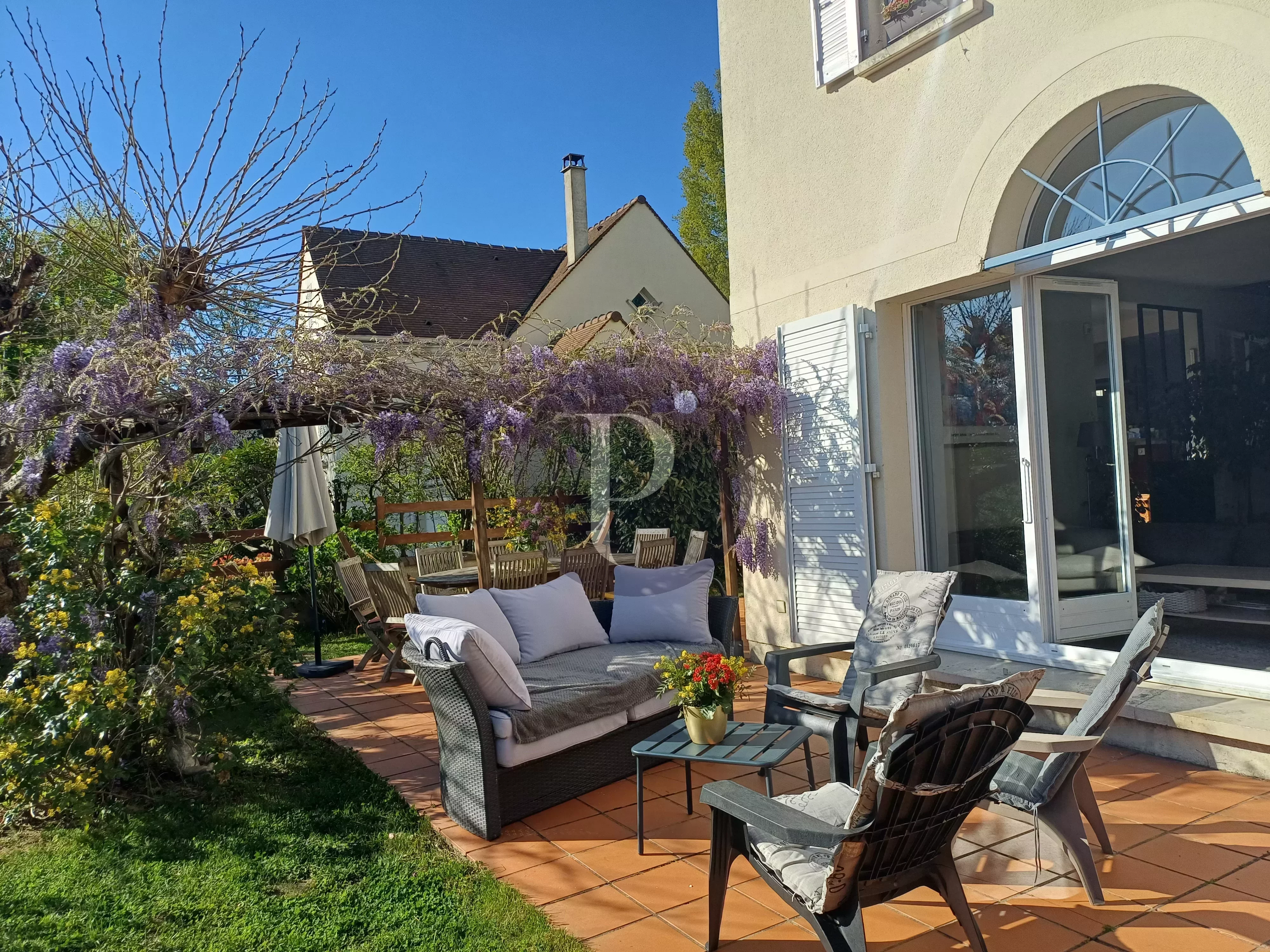 vente-maison-8-pieces-verrieres-le-buisson-85522135