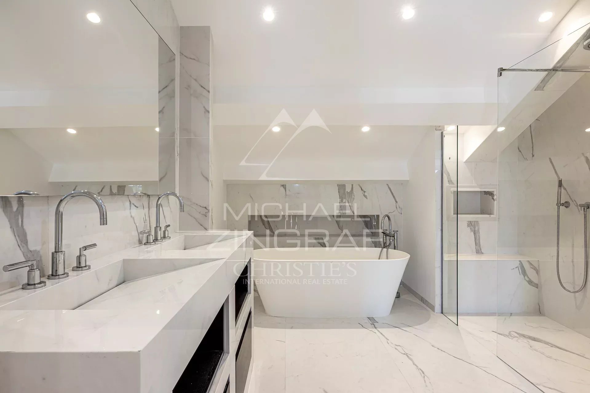 4 Bedroom Apartment/Flat's Image 6