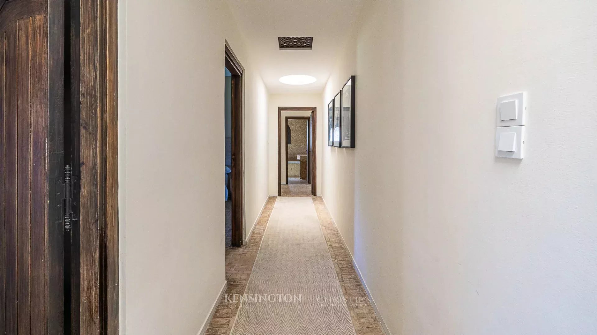 5 Bedroom Villa/Townhouse's Image 22