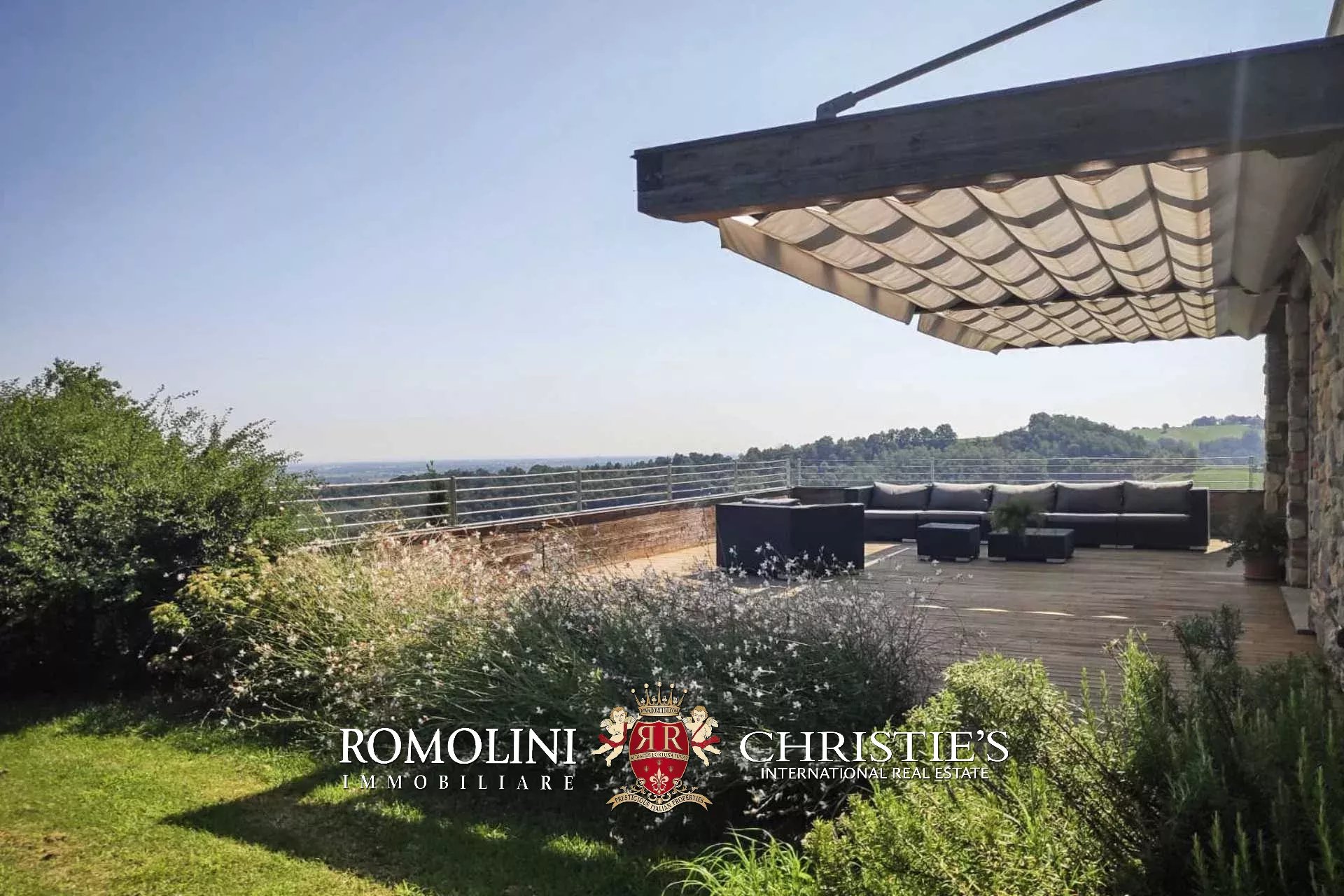 3 Bedroom Villa/Townhouse's Image 16