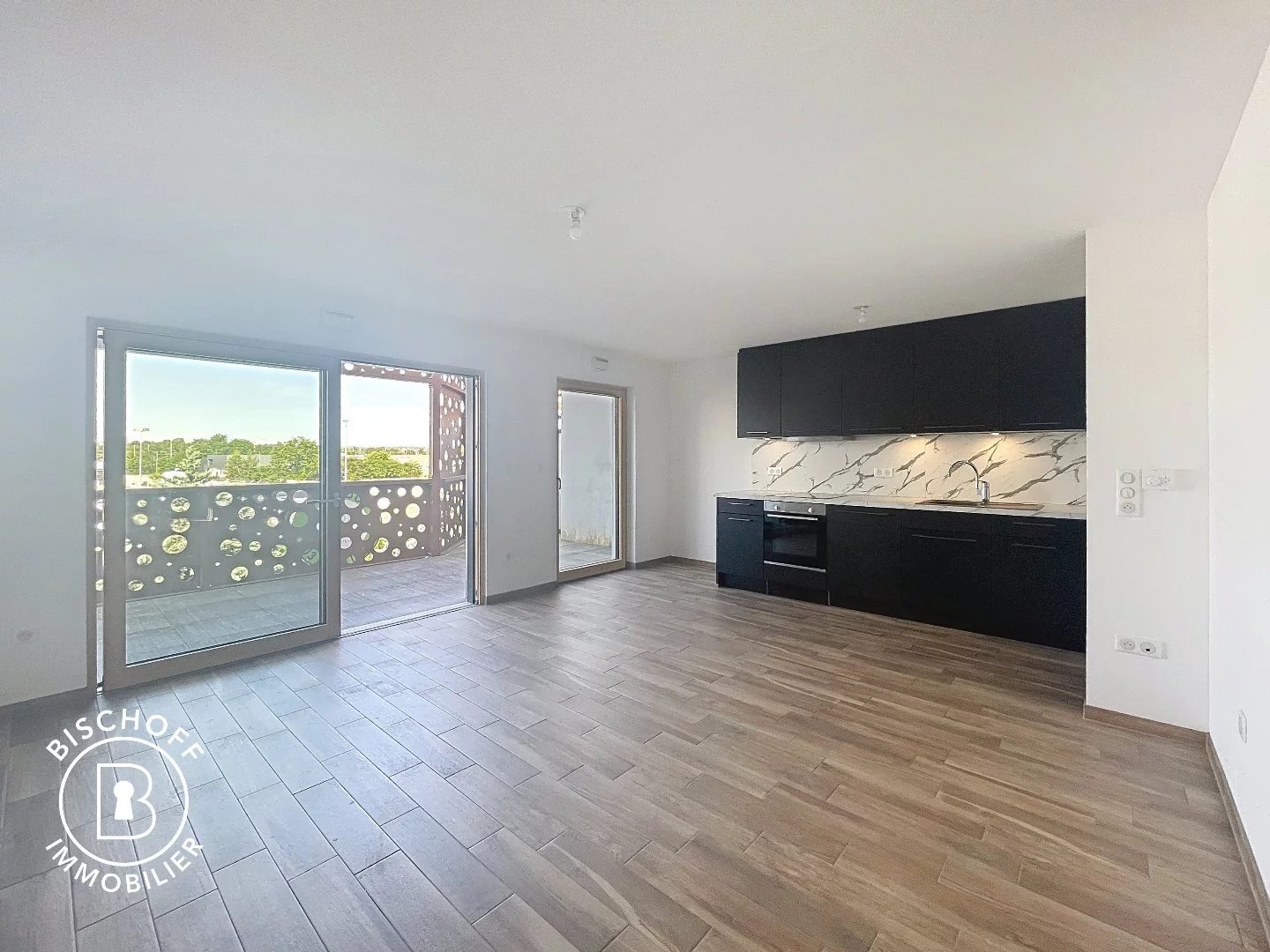 3 PIECES RECENT AVEC TERRASSE ET GARAGE