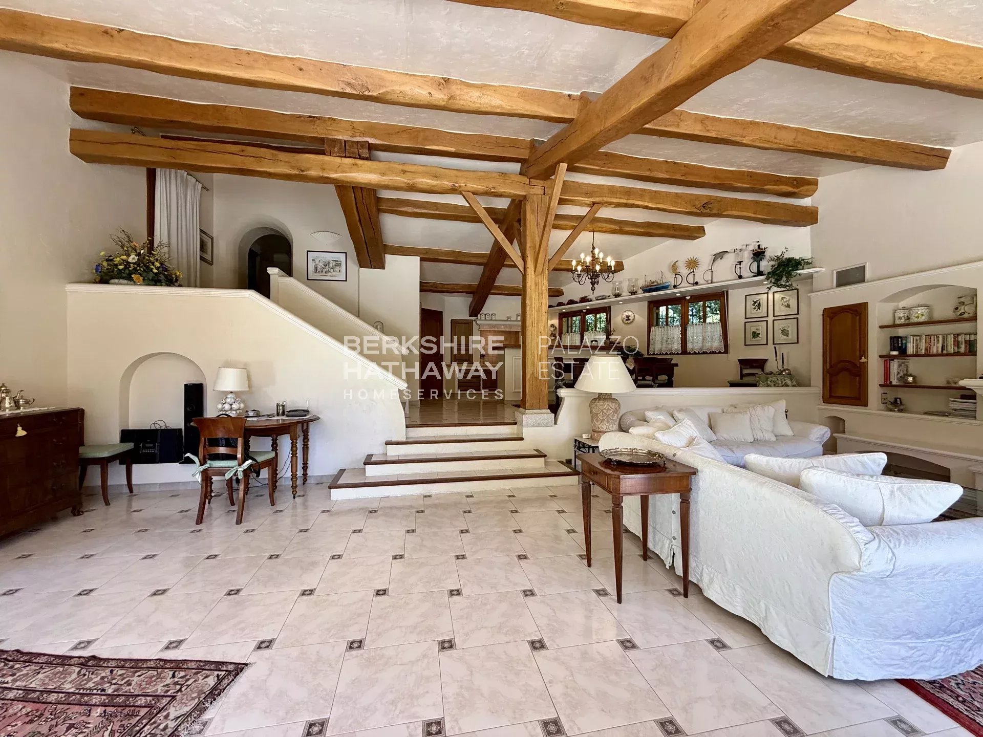 Продажа Вилла Грас