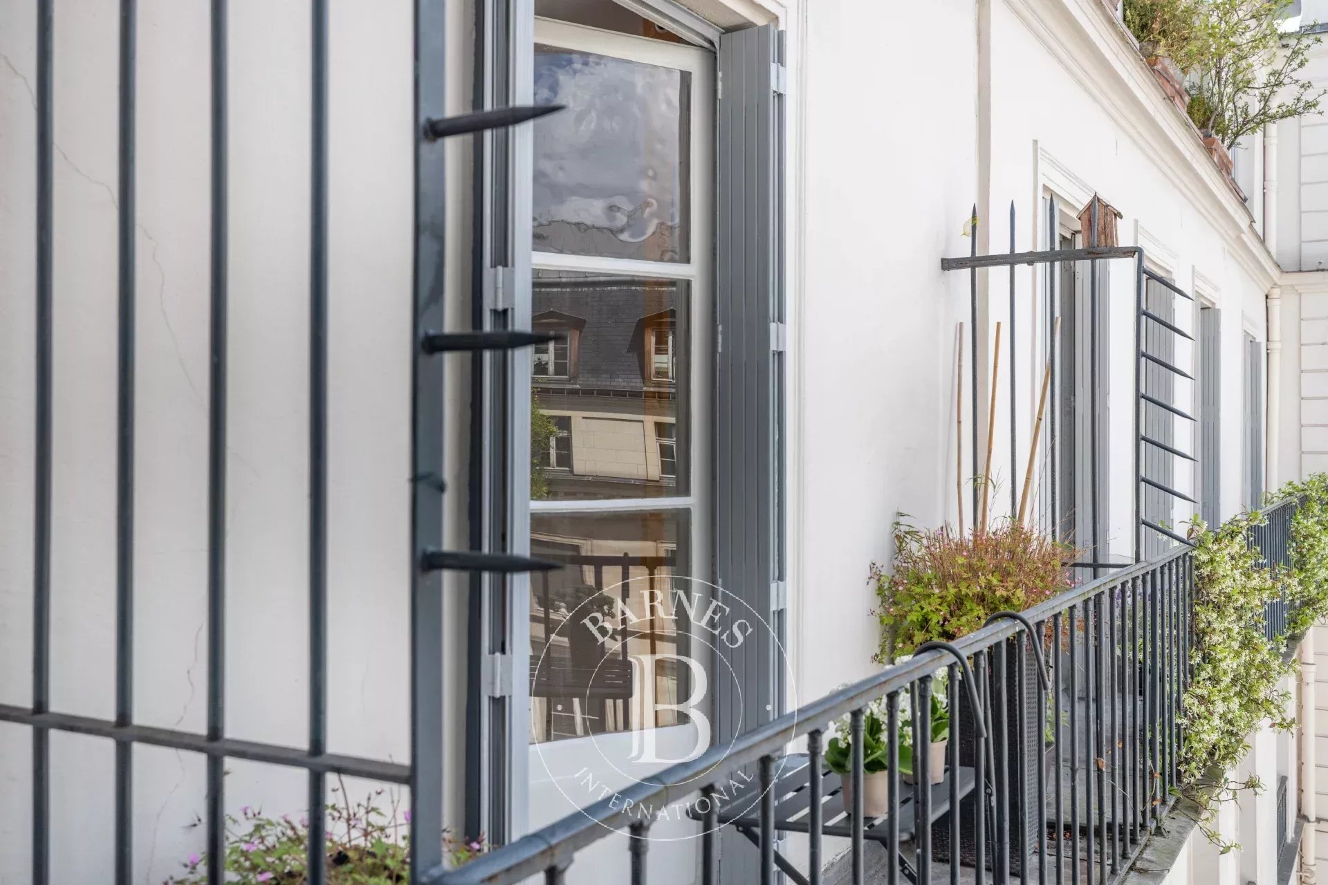 Daire Paris 2ème - picture 21