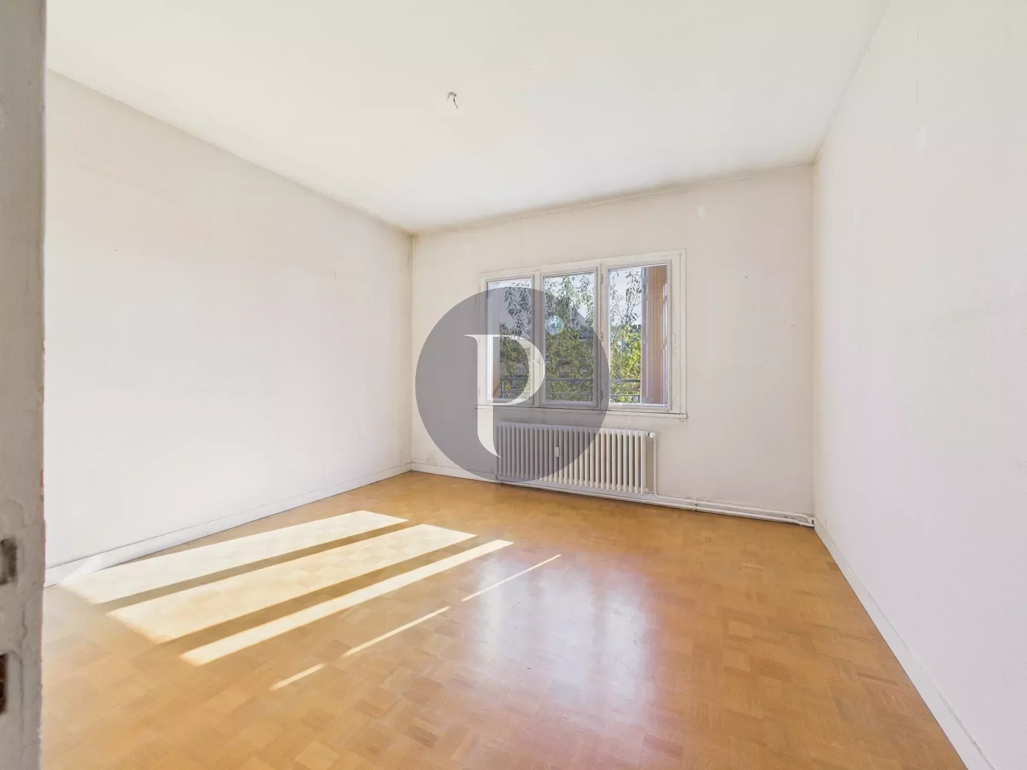 vente-maison-8-pieces-sceaux-86355306