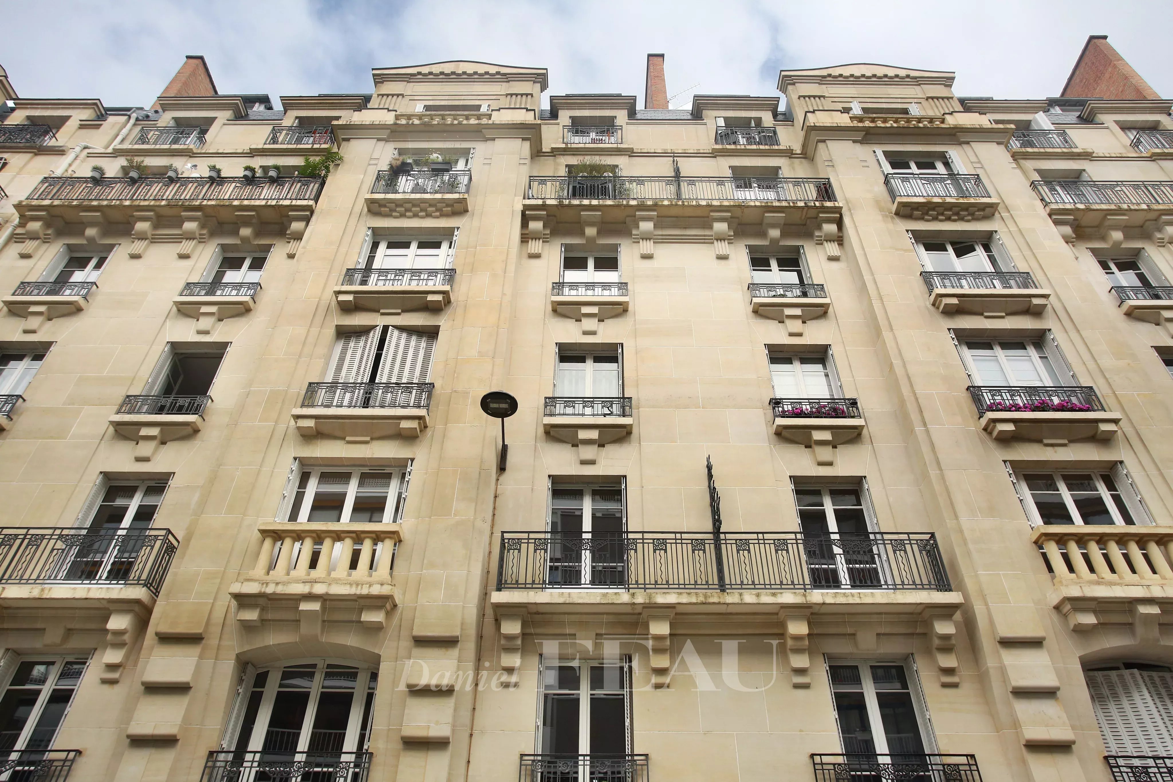 Rental Apartment Paris 16th