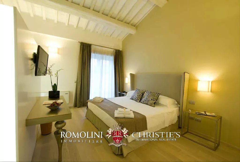 52 Bedroom Villa/Townhouse's Image 55
