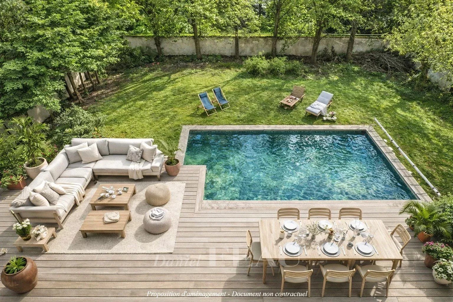 6 Bedroom Villa/Townhouse's Image 3