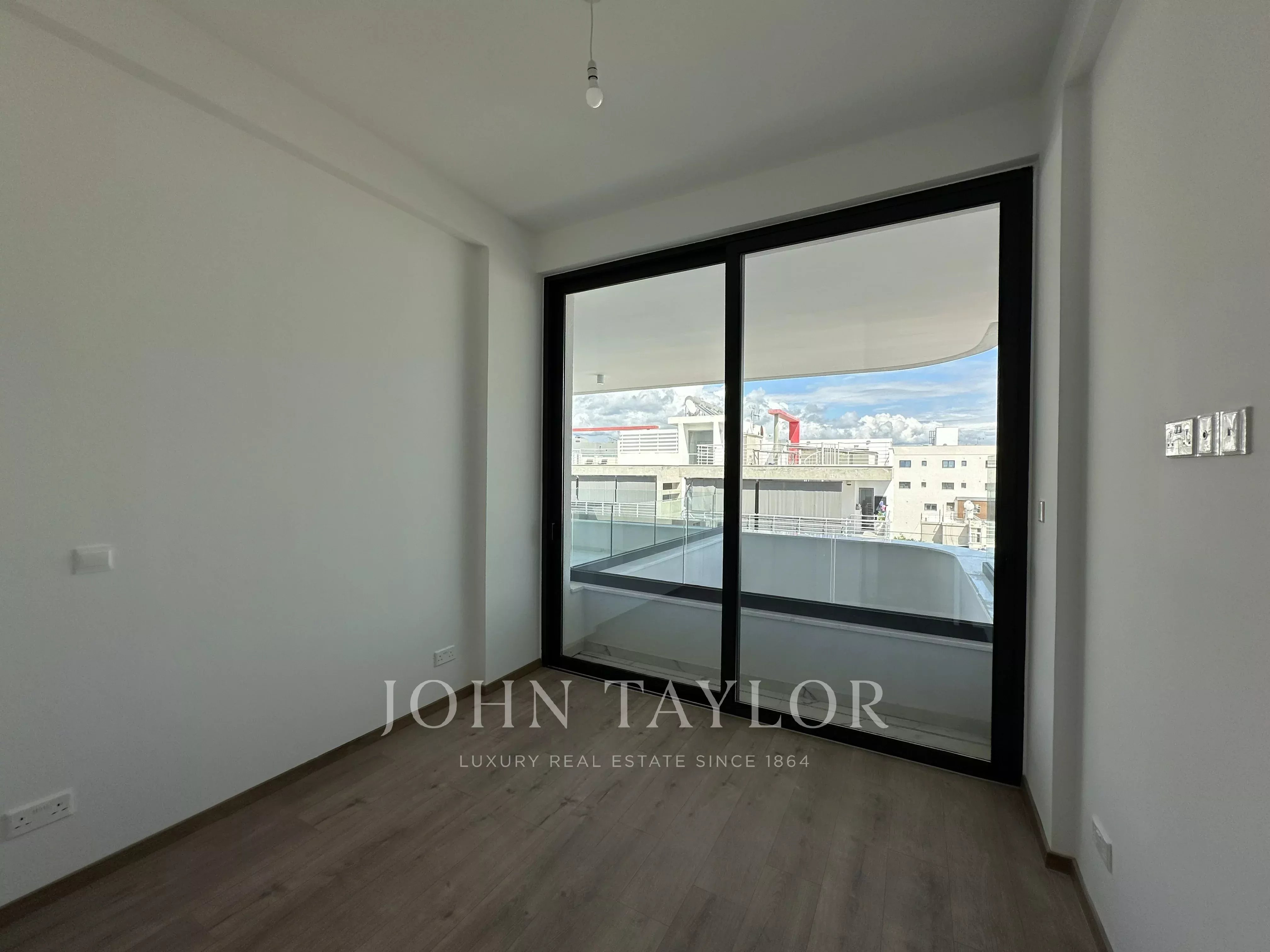 Mieszkanie 2 pokoi 75 m² Limassol District, Cypr
