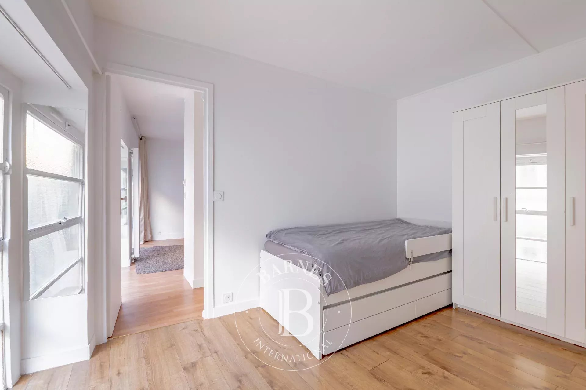 Daire Paris 14ème - picture 12