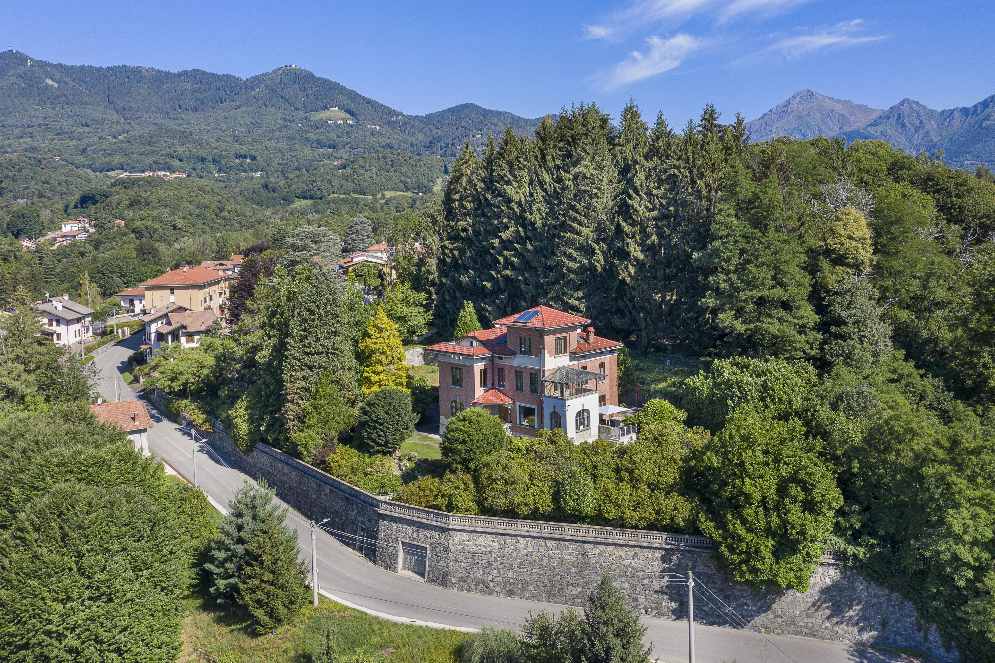Villa in Valdilana