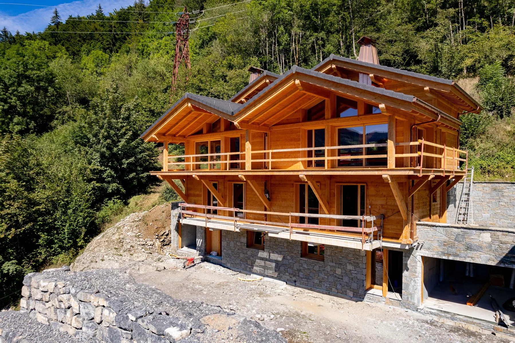 MONTRIOND - 5 bedroom new build chalet in Montriond Accommodation in Chamonix