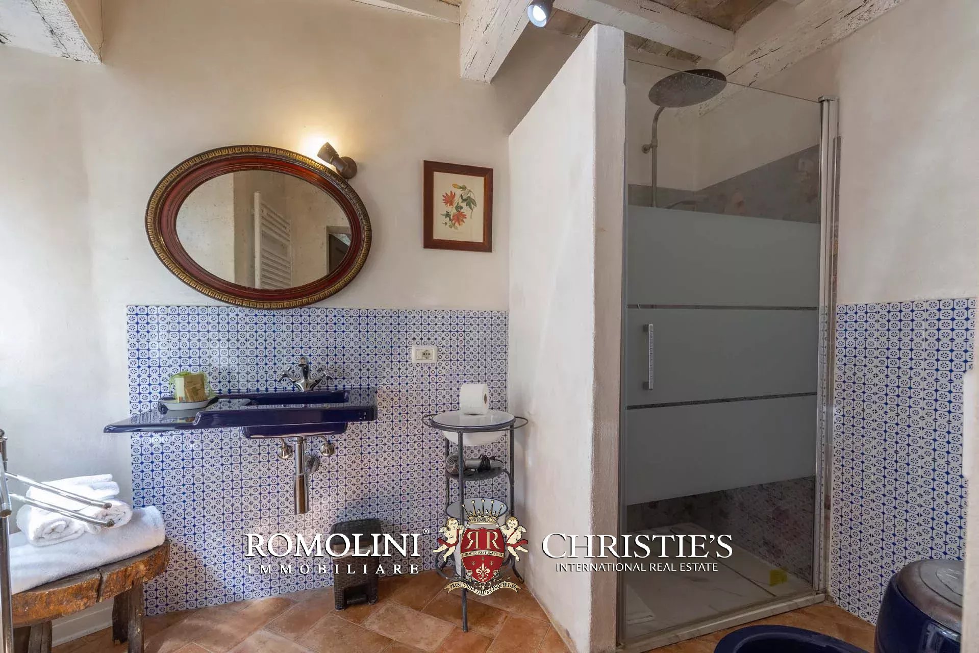 10 Bedroom Chateau's Image 46