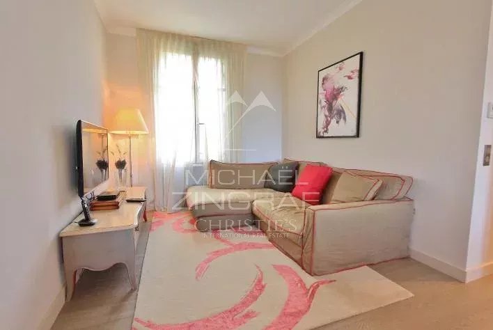 3 Bedroom Apartment/Flat's Image 6