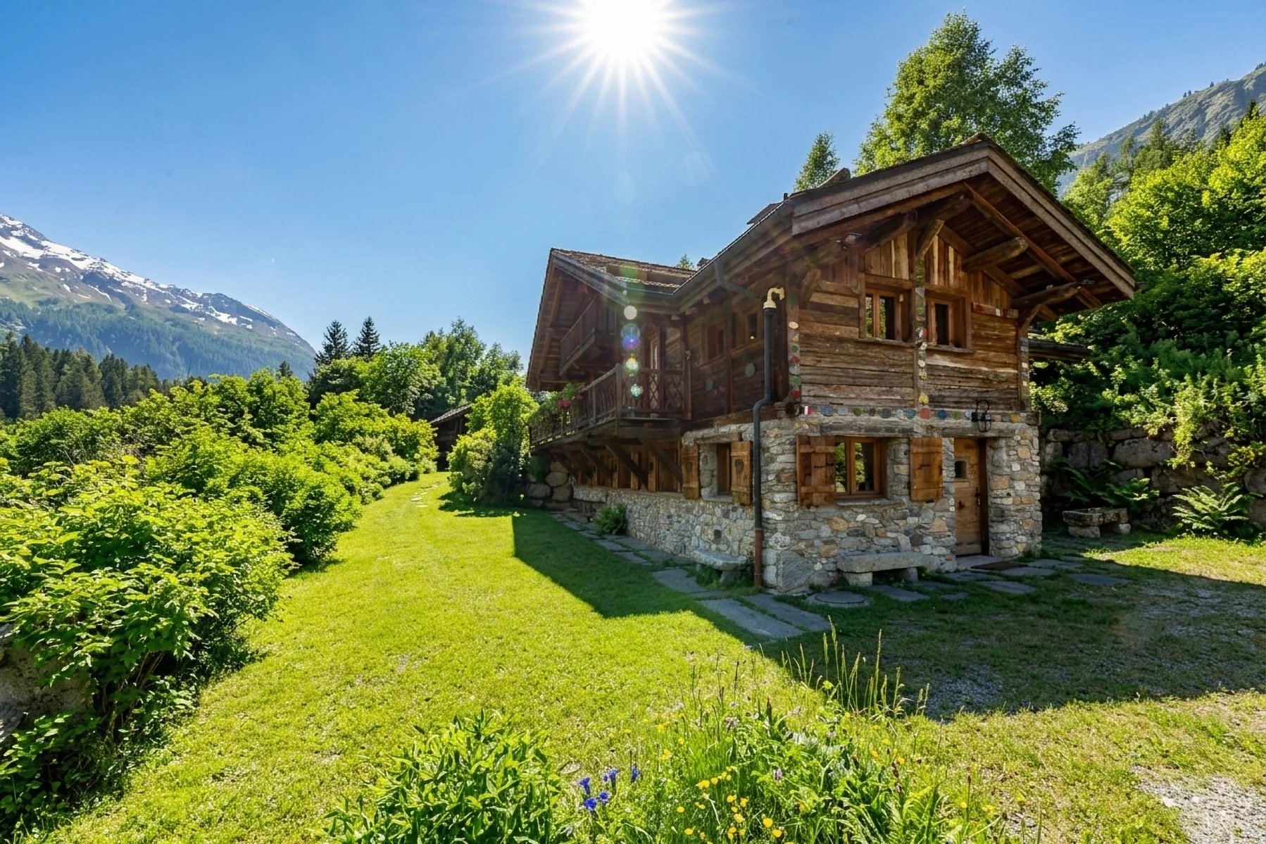 Photo of CHAMONIX - Elegant 6-bedroom Savoyard chalet