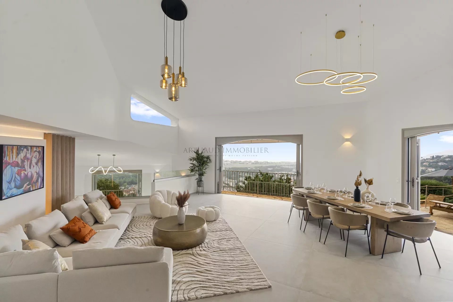 Agence immobilière de 