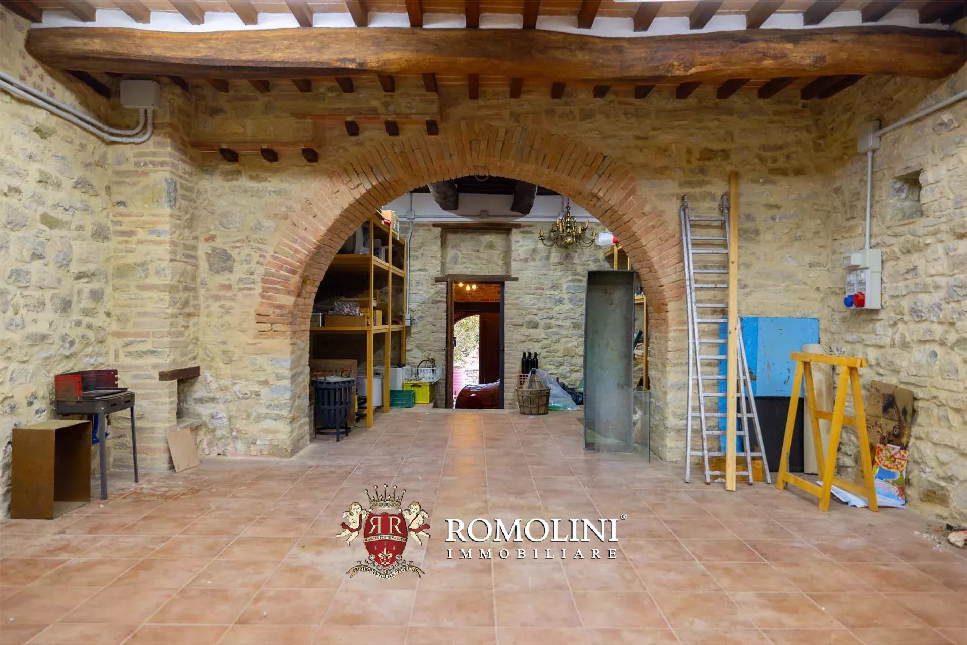10 Bedroom Villa/Townhouse's Image 176