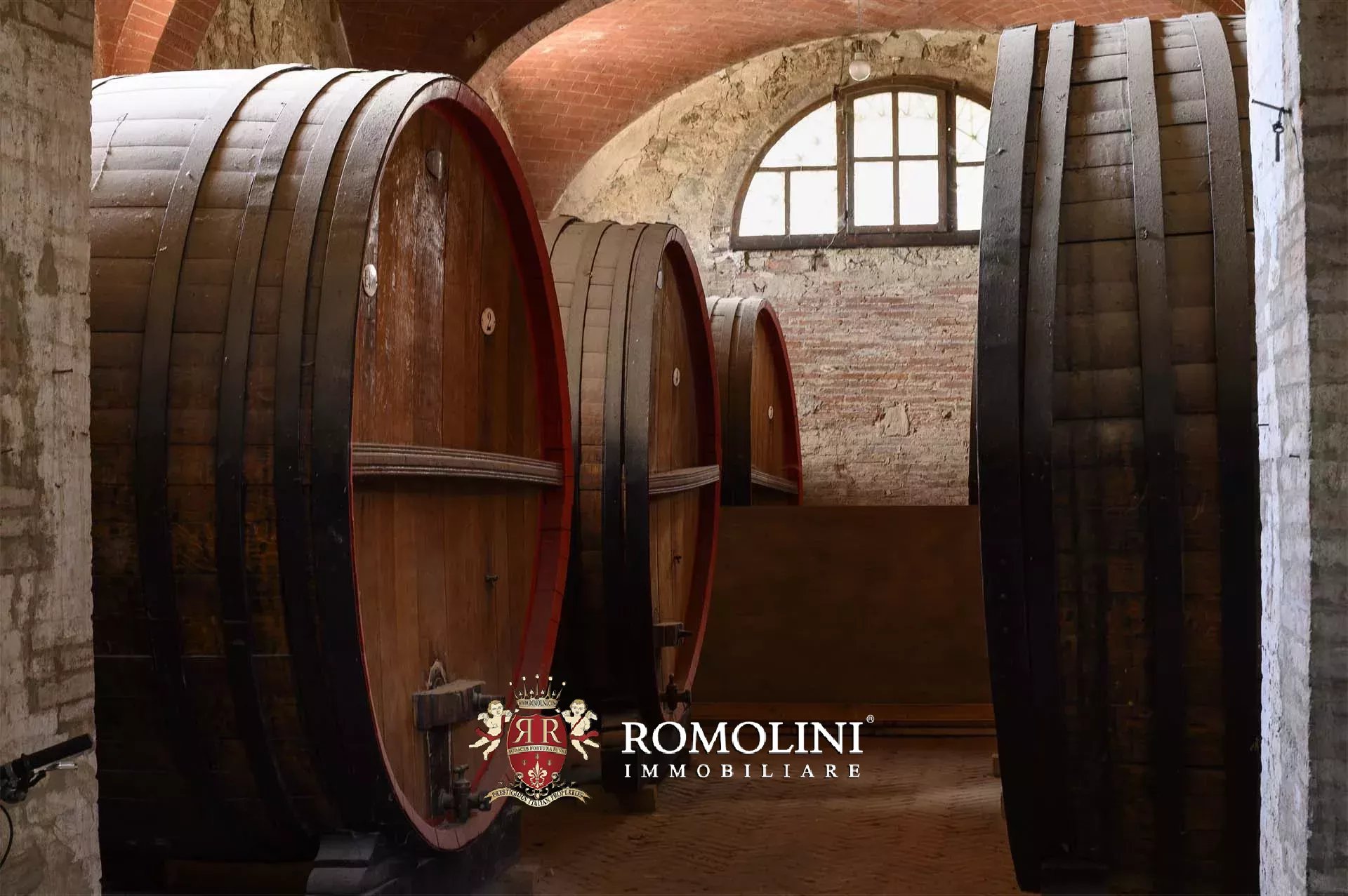 20 Bedroom Vineyard's Image 35