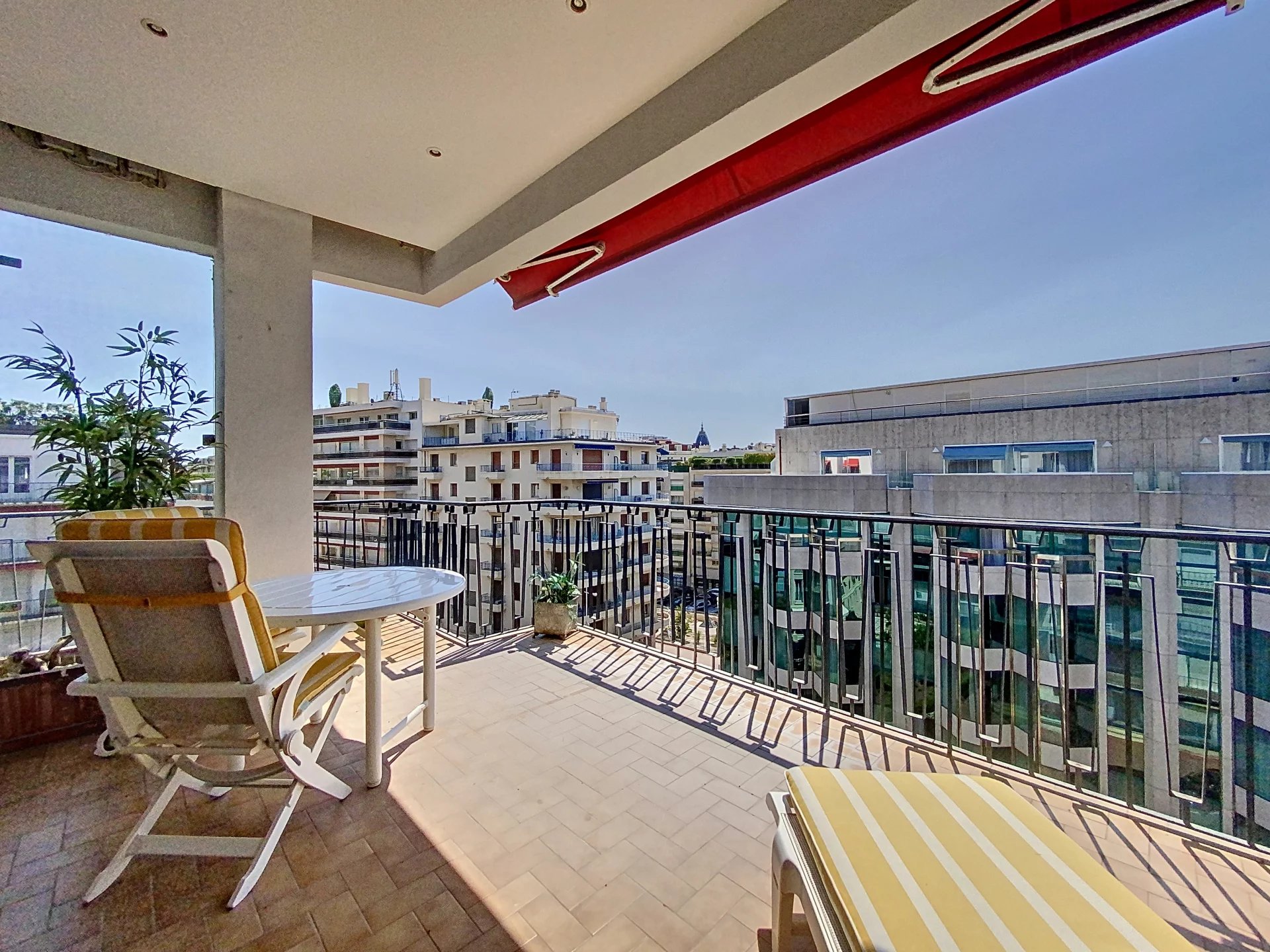 Cannes center · Armenonville Residence