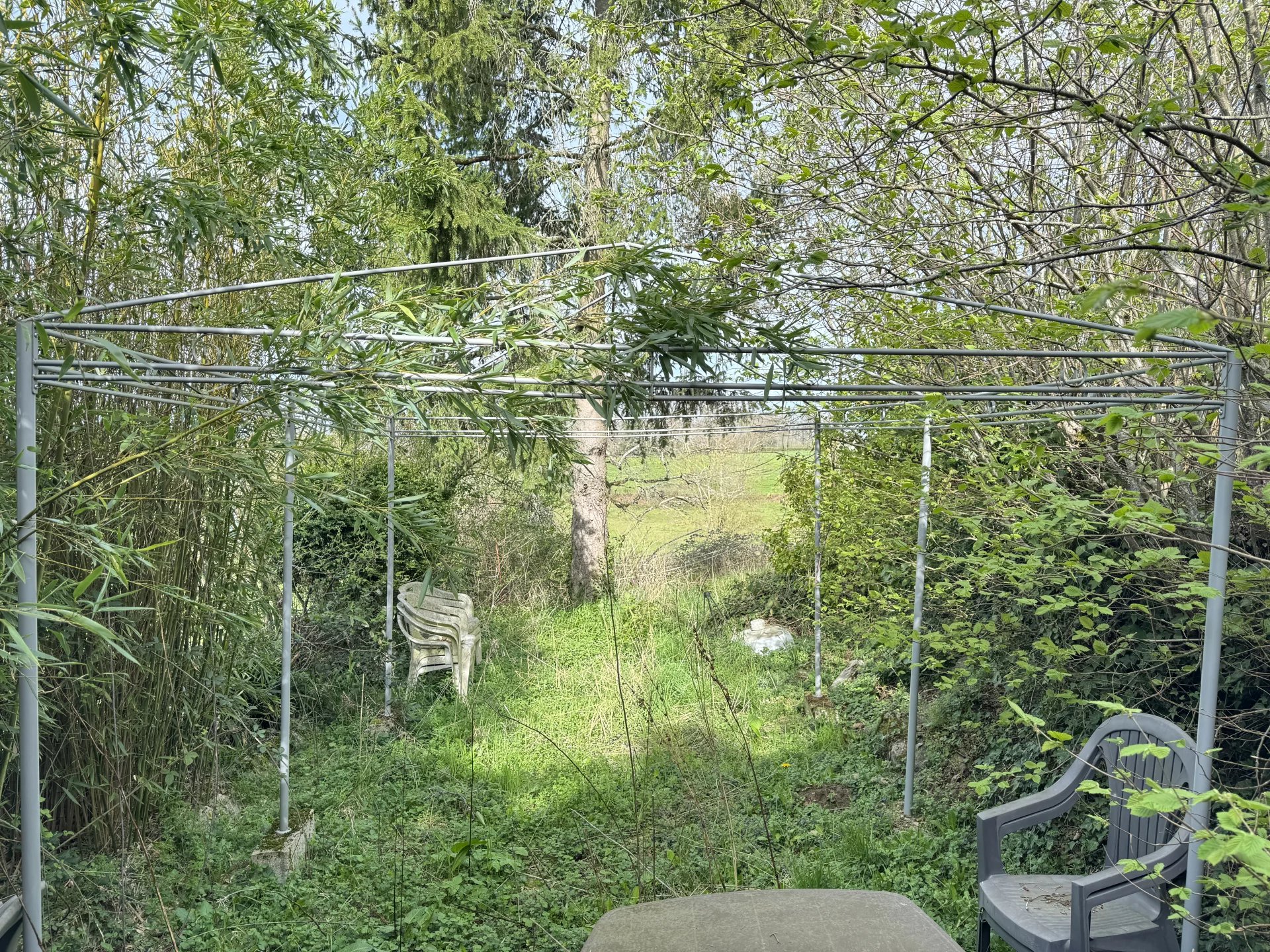 Farmhouse to renovate - Between Guéret and Jarnages