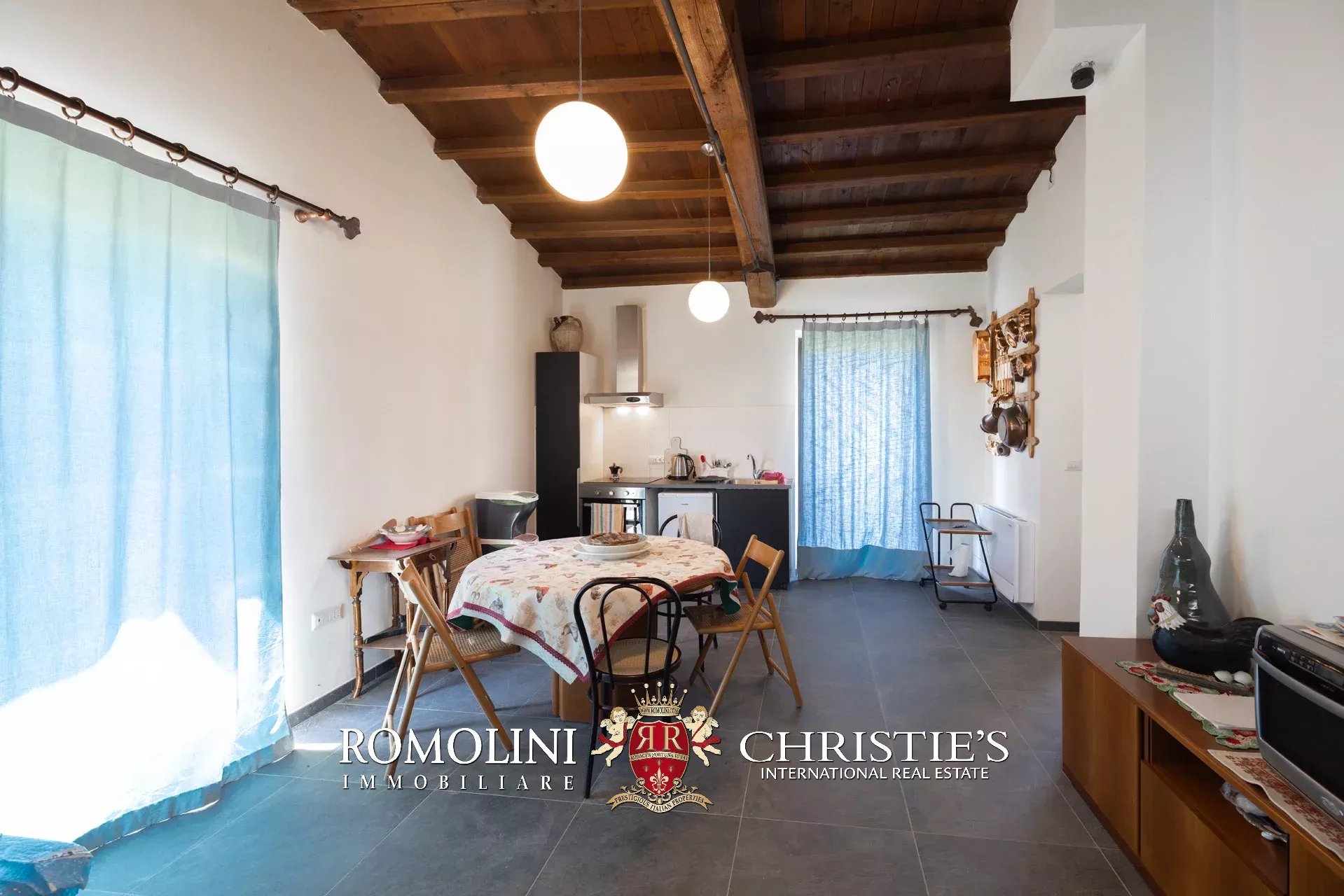27 Bedroom Villa/Townhouse's Image 118