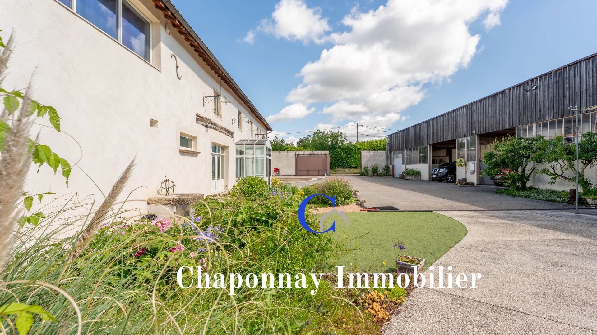 Agence immobilière de 