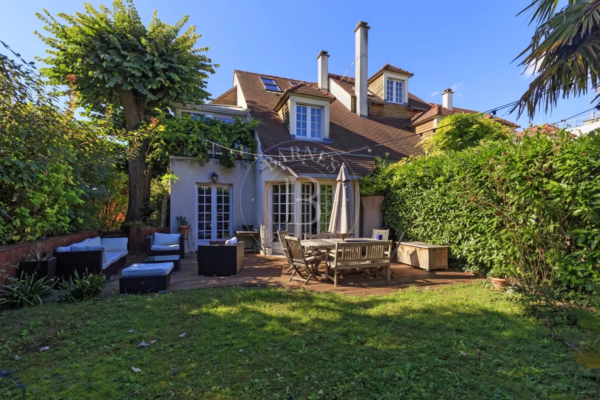 Maison Suresnes  -  ref 85297238 (picture 1)