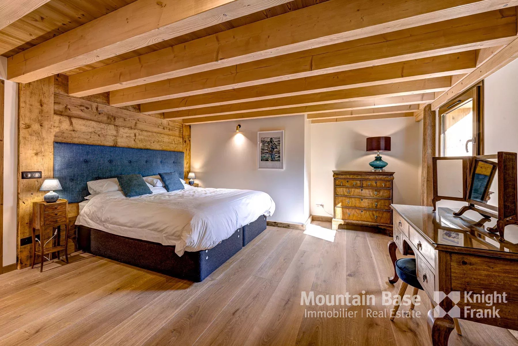Photo of Stunning 7 bedroom chalet in La Côte d’Arbroz