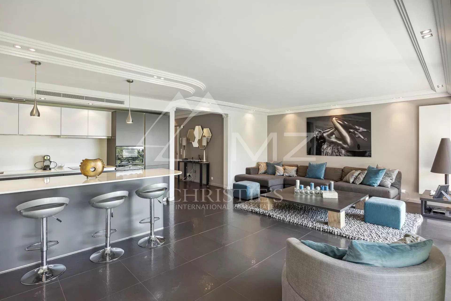 2 Bedroom Apartment/Flat's Image 7