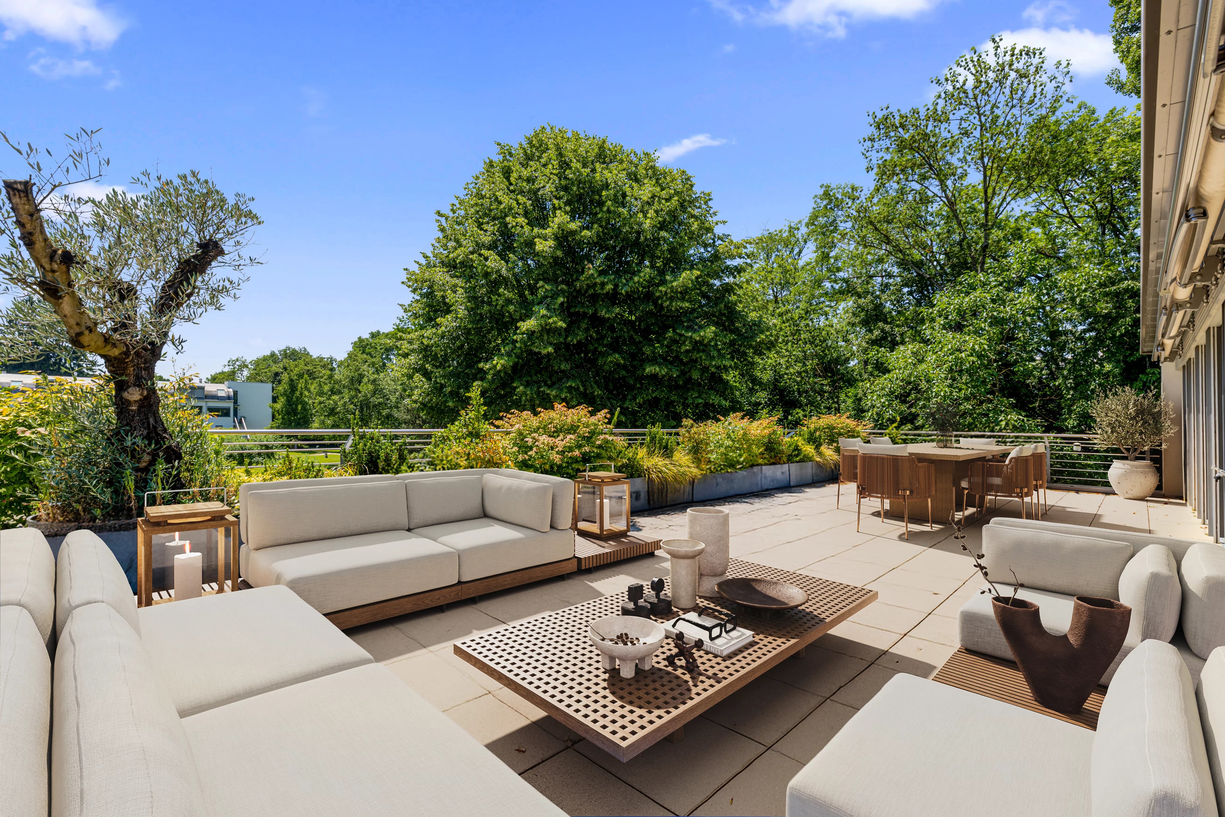 338 m² grosses Apartment mit 4 Schlafzimmern, Troinex