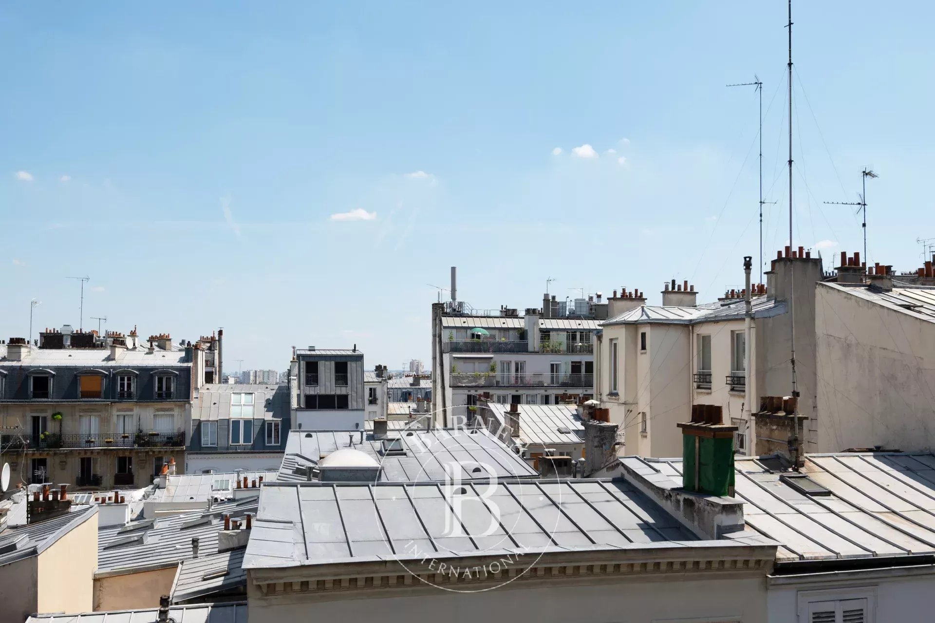 Daire Paris 18ème - picture 4