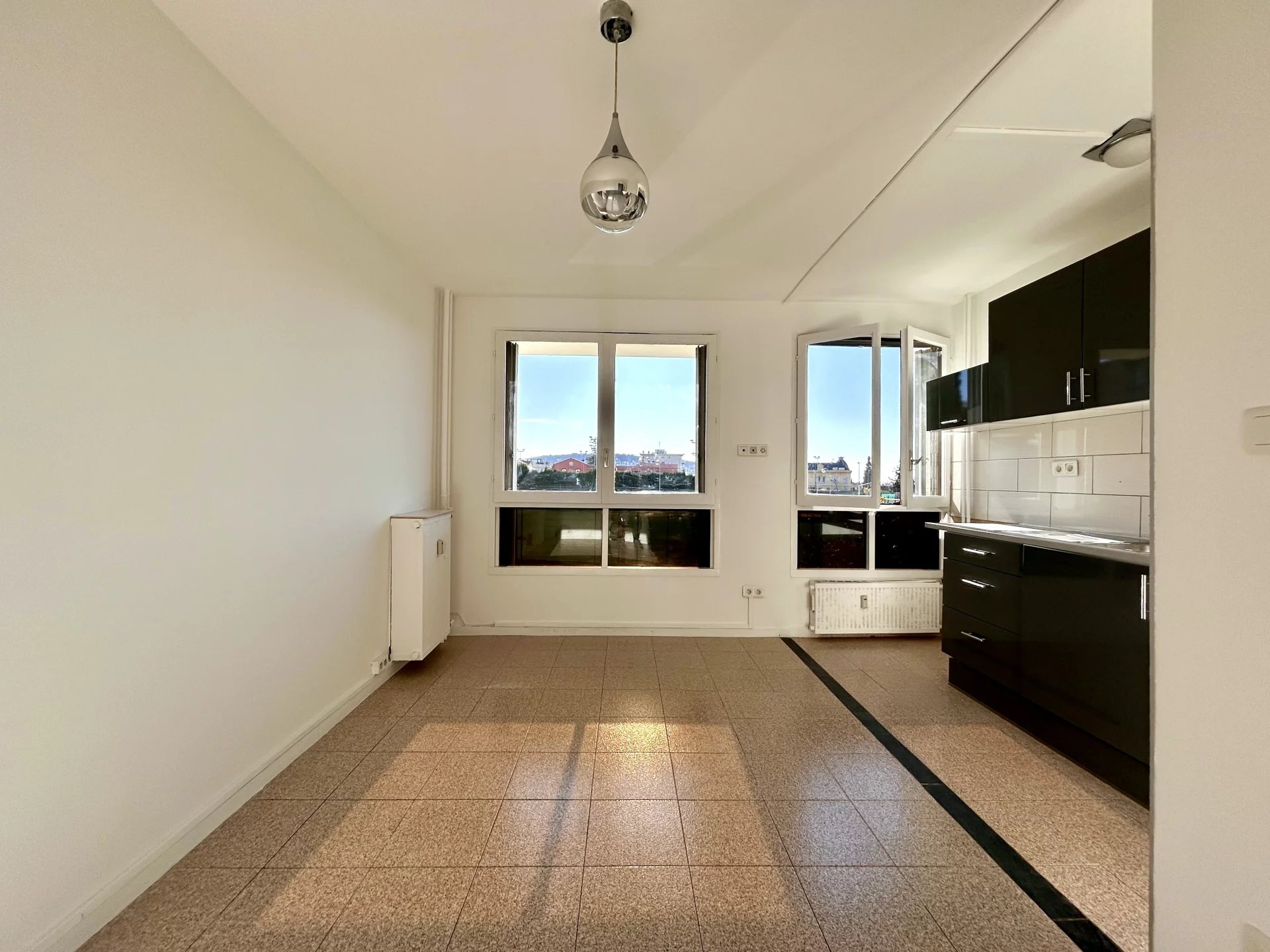 STUDIO - PARC IMPERIAL