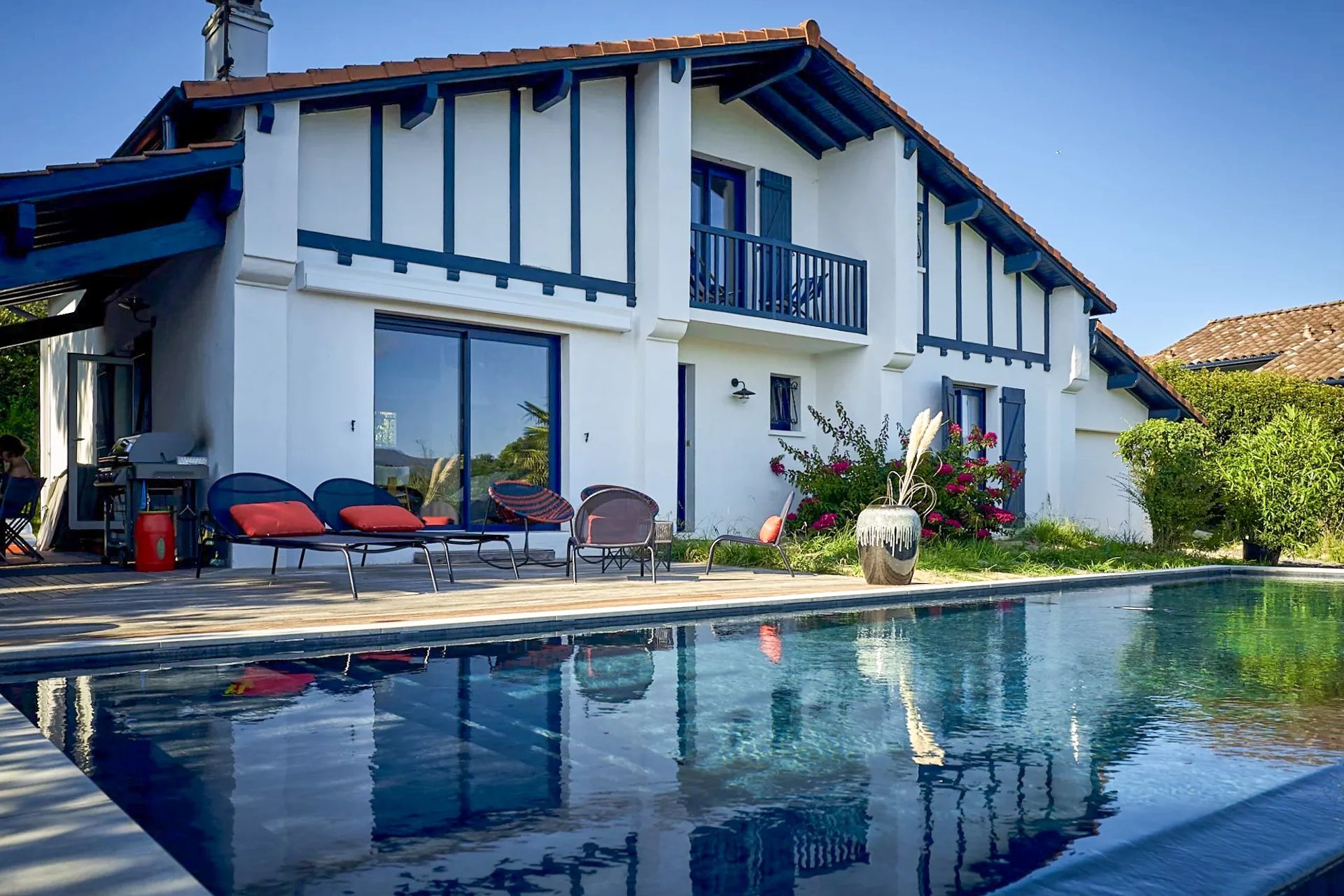 For sale Ciboure - A 4-bed villa with a swimming pool