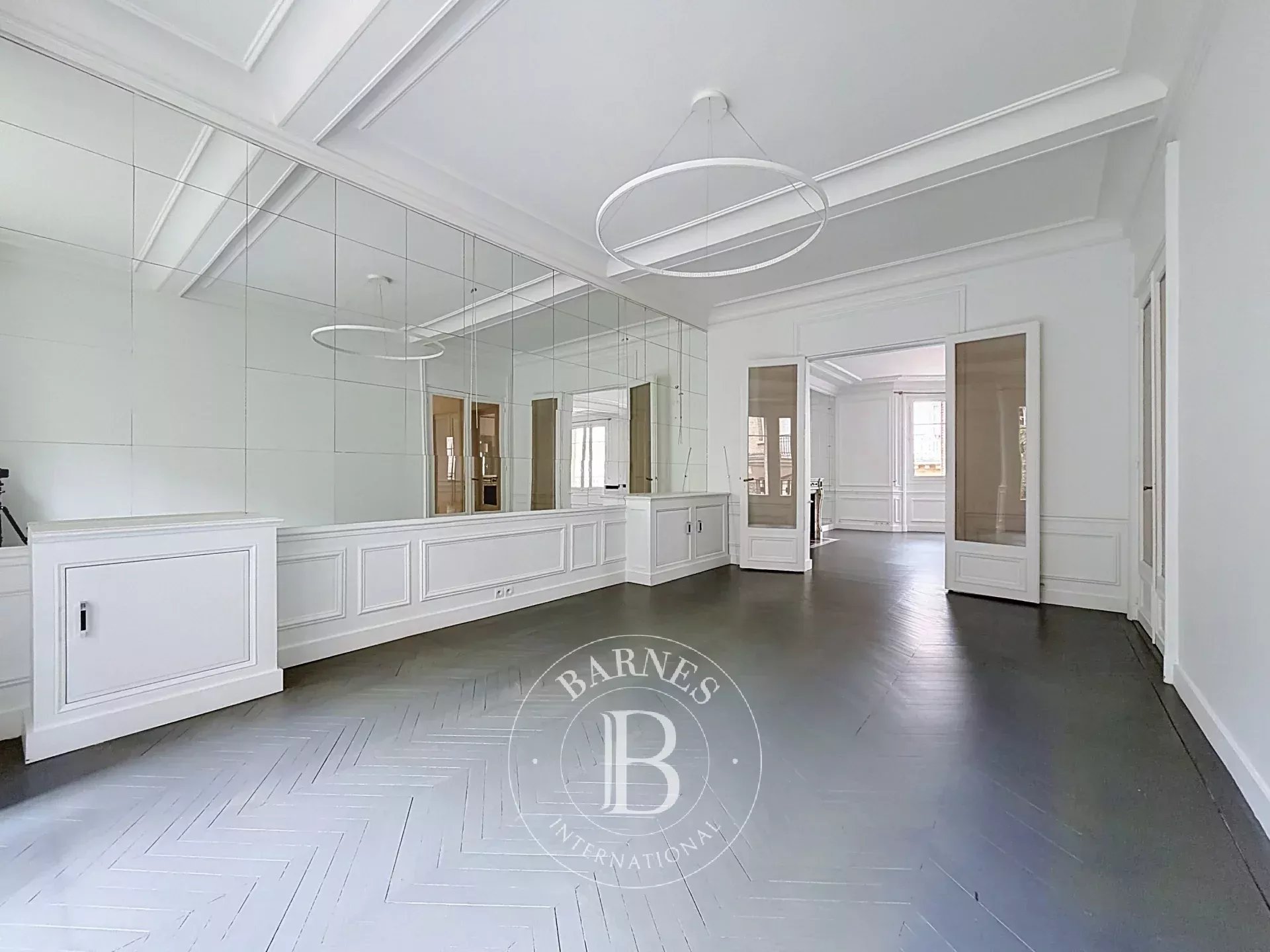 Paris  - Apartment 5 Bedrooms - picture 10