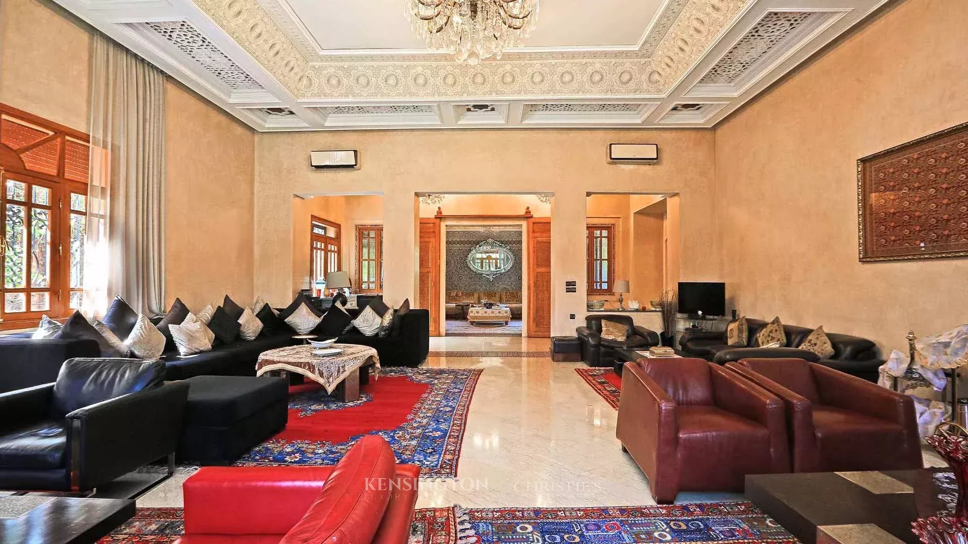 5 Bedroom Villa/Townhouse's Image 6