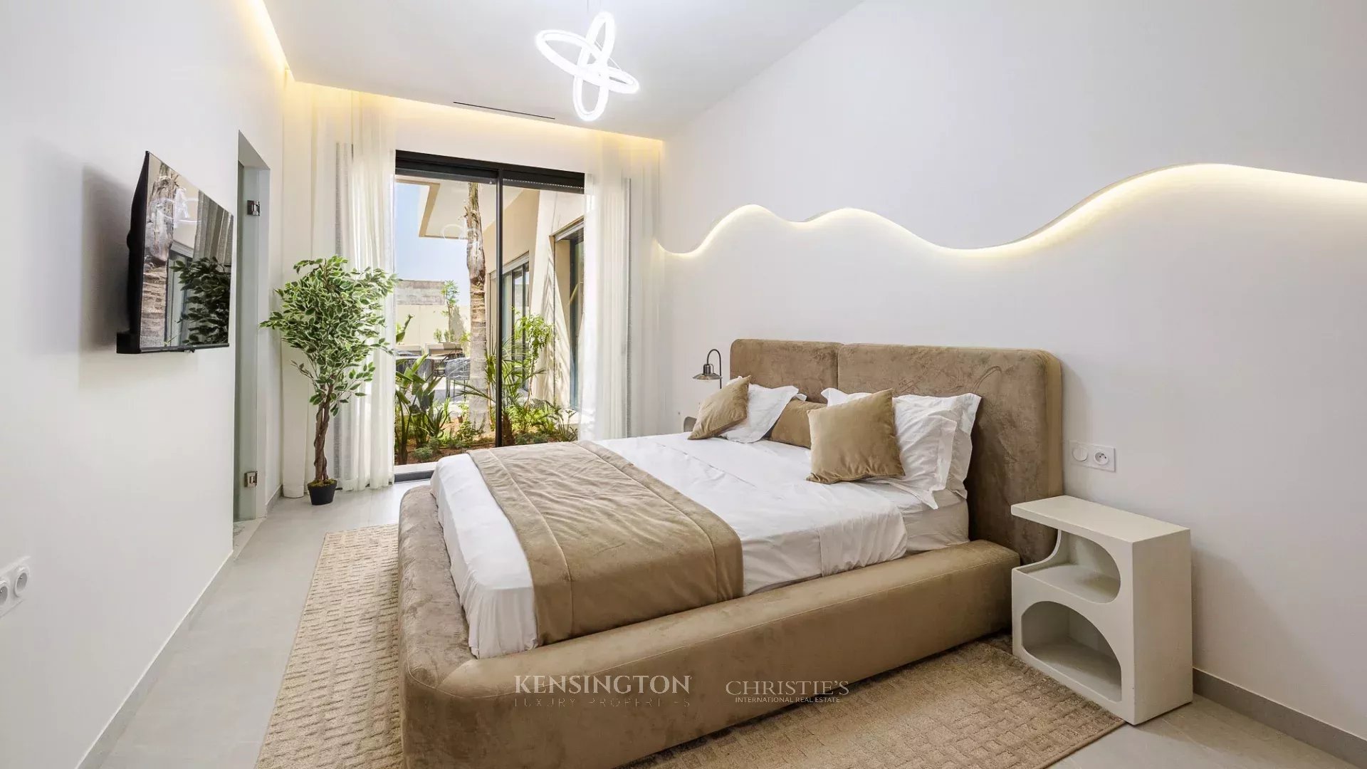 4 Bedroom Villa/Townhouse's Image 29