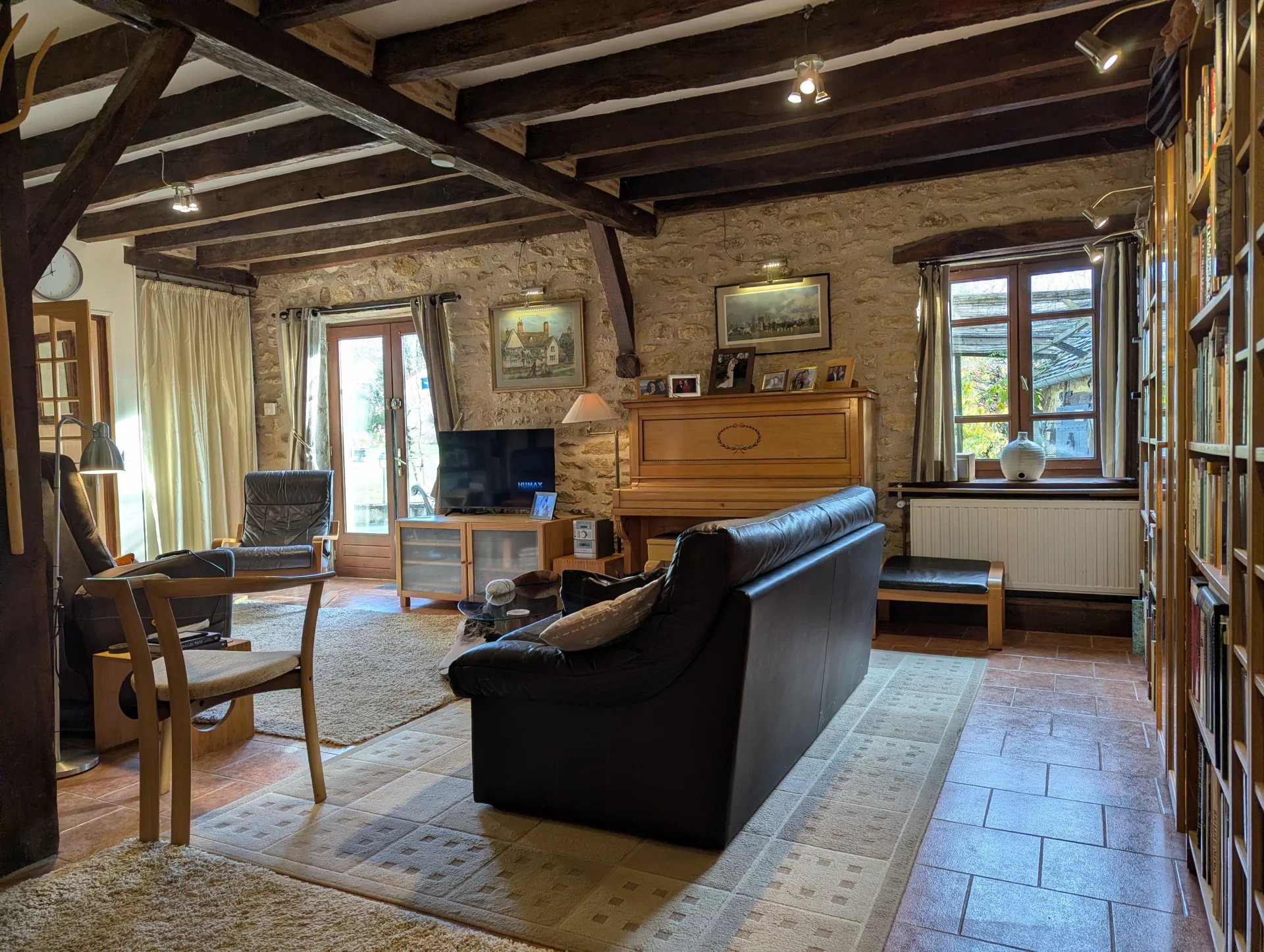 House in Prissac - Image 3