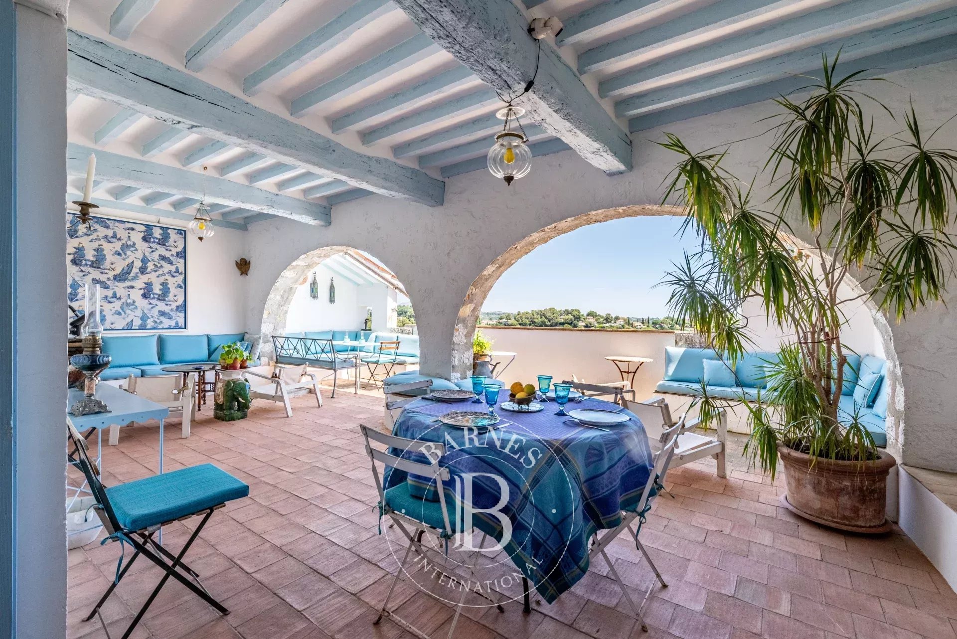 Maison de village Saint-Paul-de-Vence  -  ref 84943164 (picture 2)