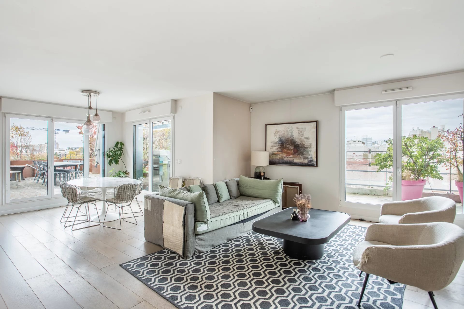 Boulogne-Billancourt / Duplex with terrace