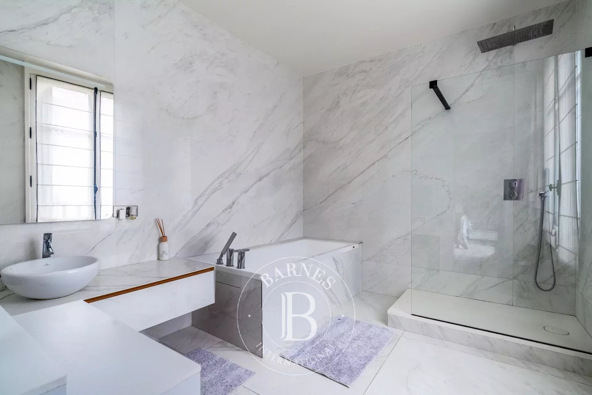 Neuilly - Perronet - Private lane - 4-bed private mansion - picture 30