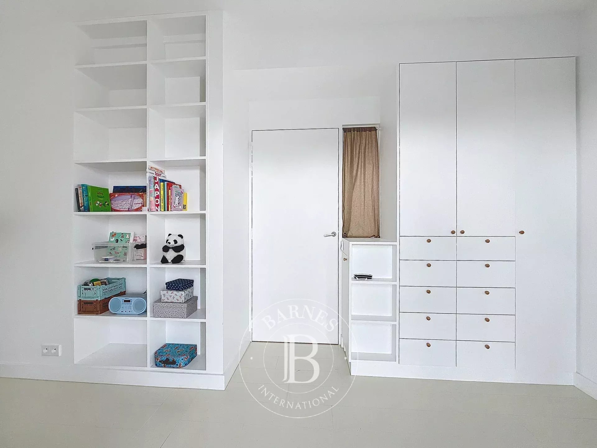 Daire Paris 18ème - picture 17