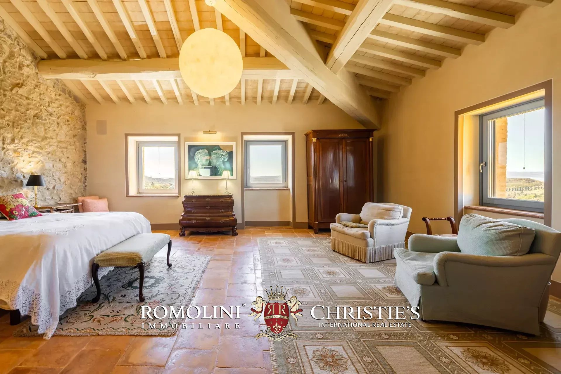 6 Bedroom Villa/Townhouse's Image 93