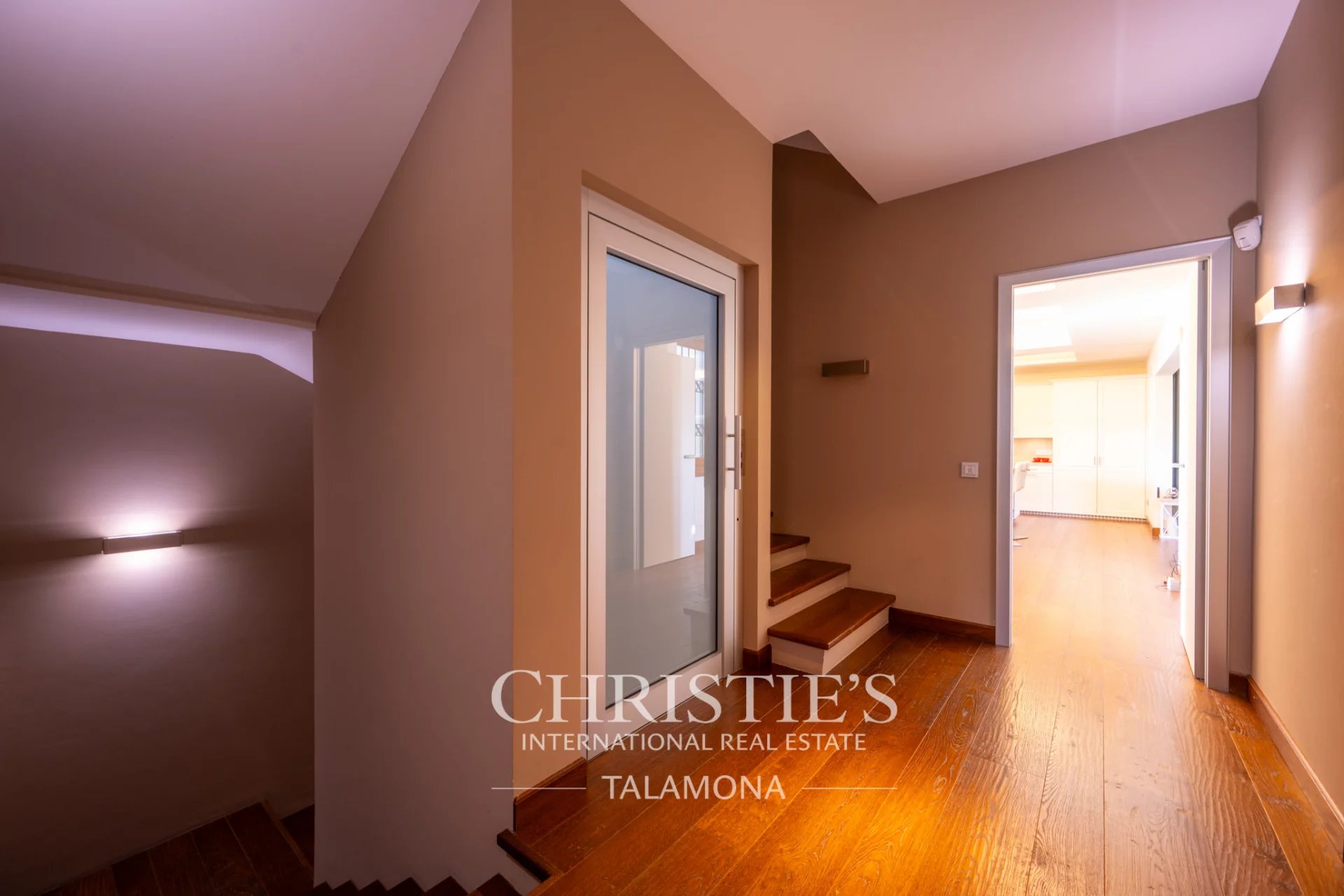 Villa/Townhouse's Image 30