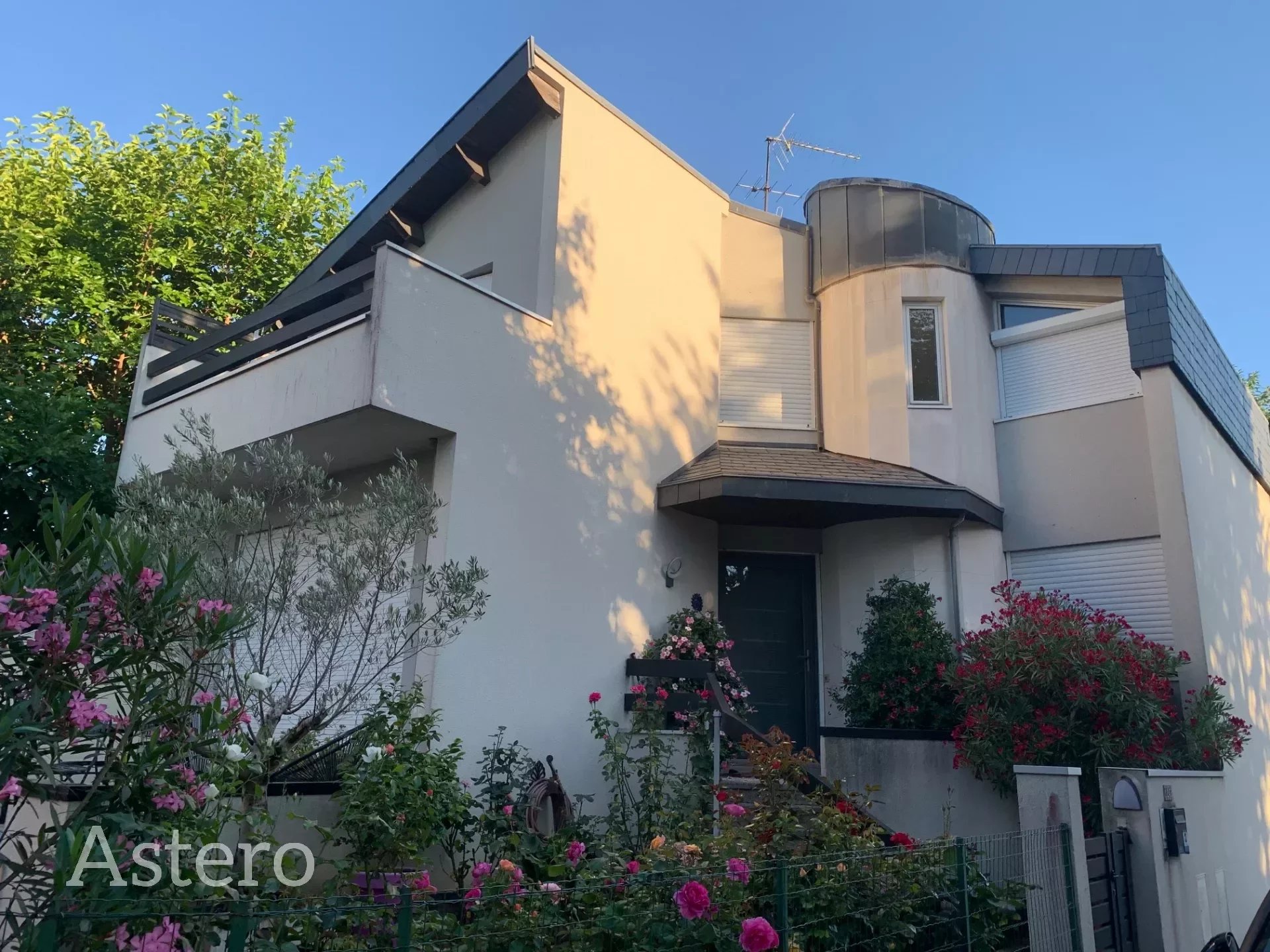 Agence immobilière de 