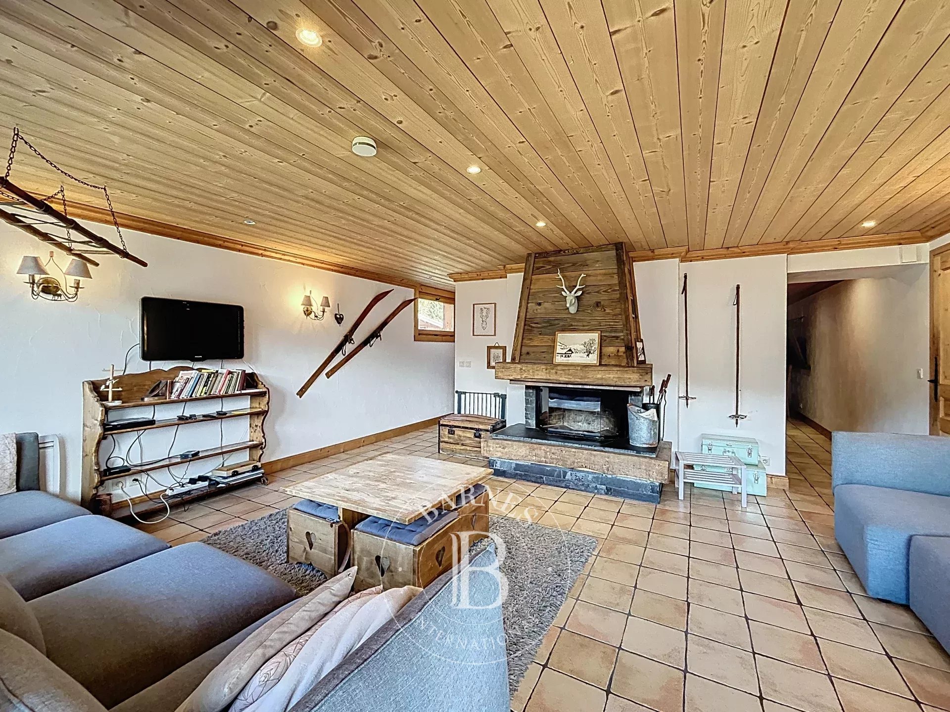 Photo of Les Gets – Ski-in/Ski-out property with 3 units