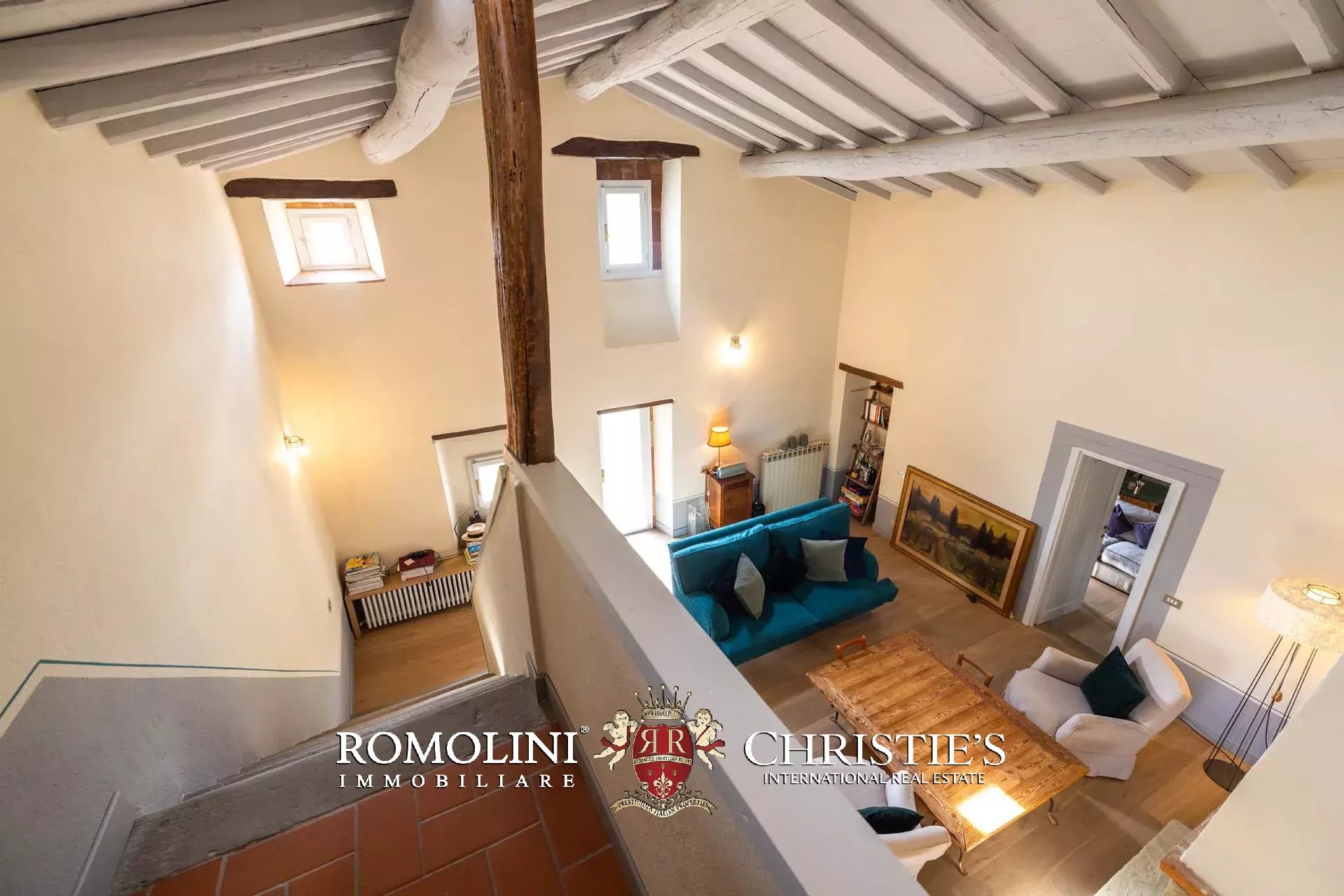 5 Bedroom Villa/Townhouse's Image 37